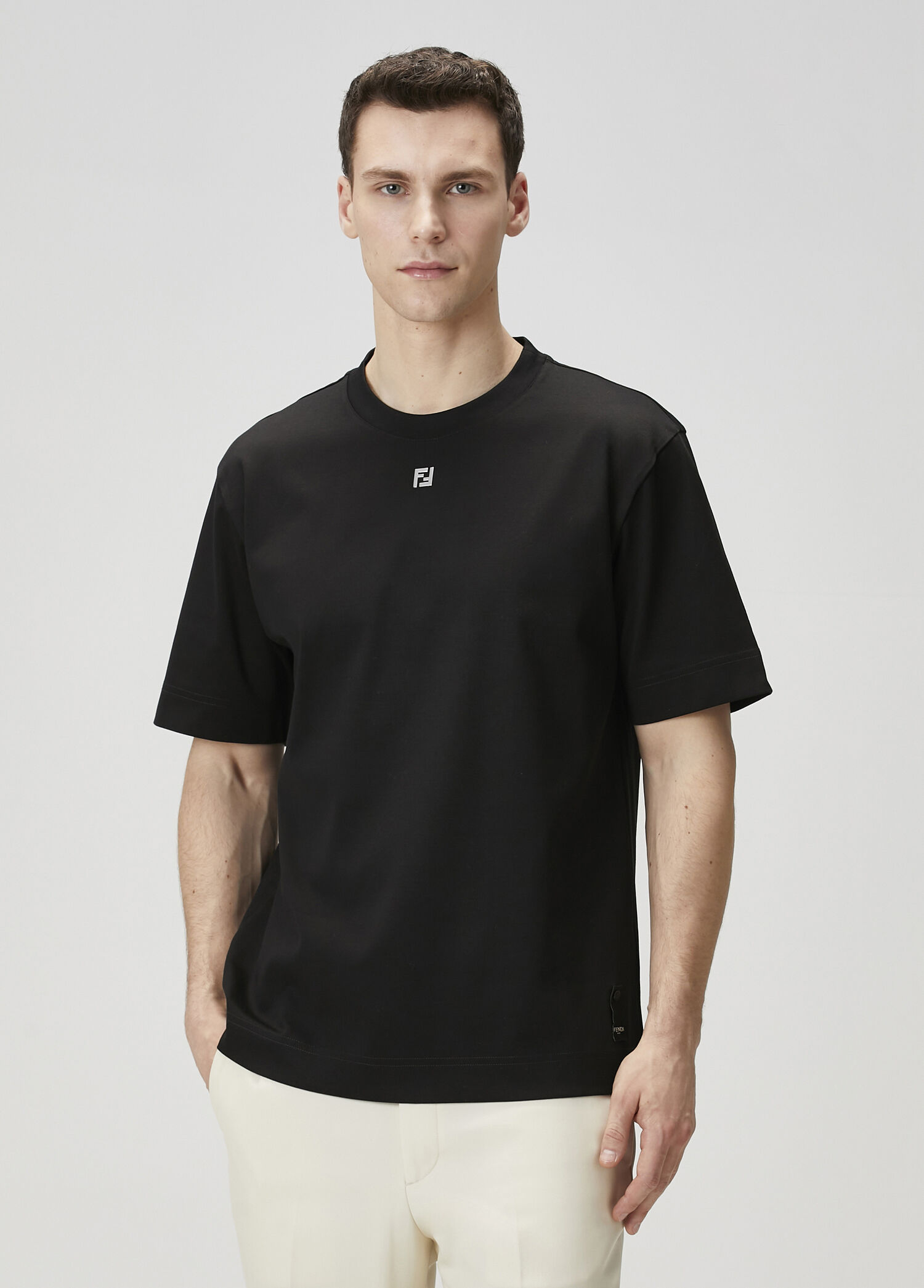 Fendi Siyah Erkek Siyah Logo Detaylı T-shirt 1697330 | Beymen