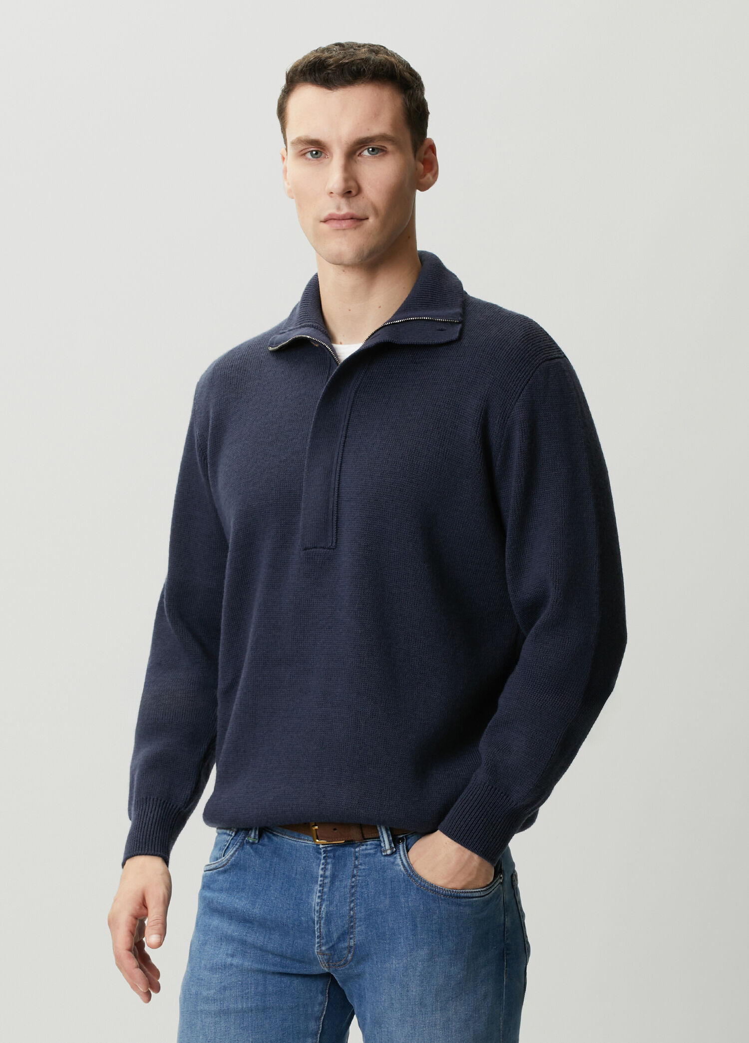 Navy Blue Collar Zippered Wool Sweater