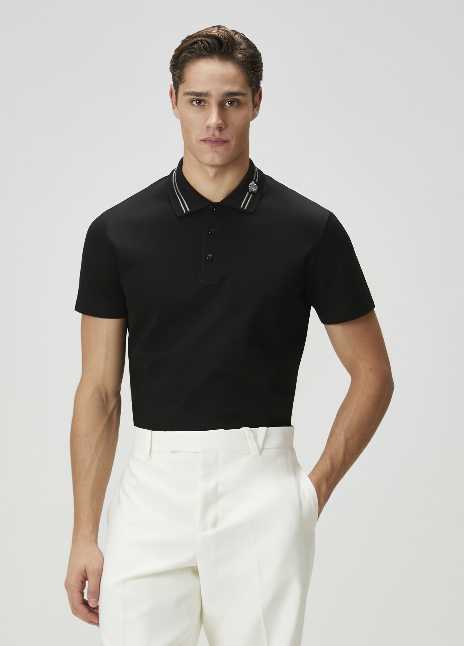 Siyah Medusa Detaylı Polo Yaka T-shirt