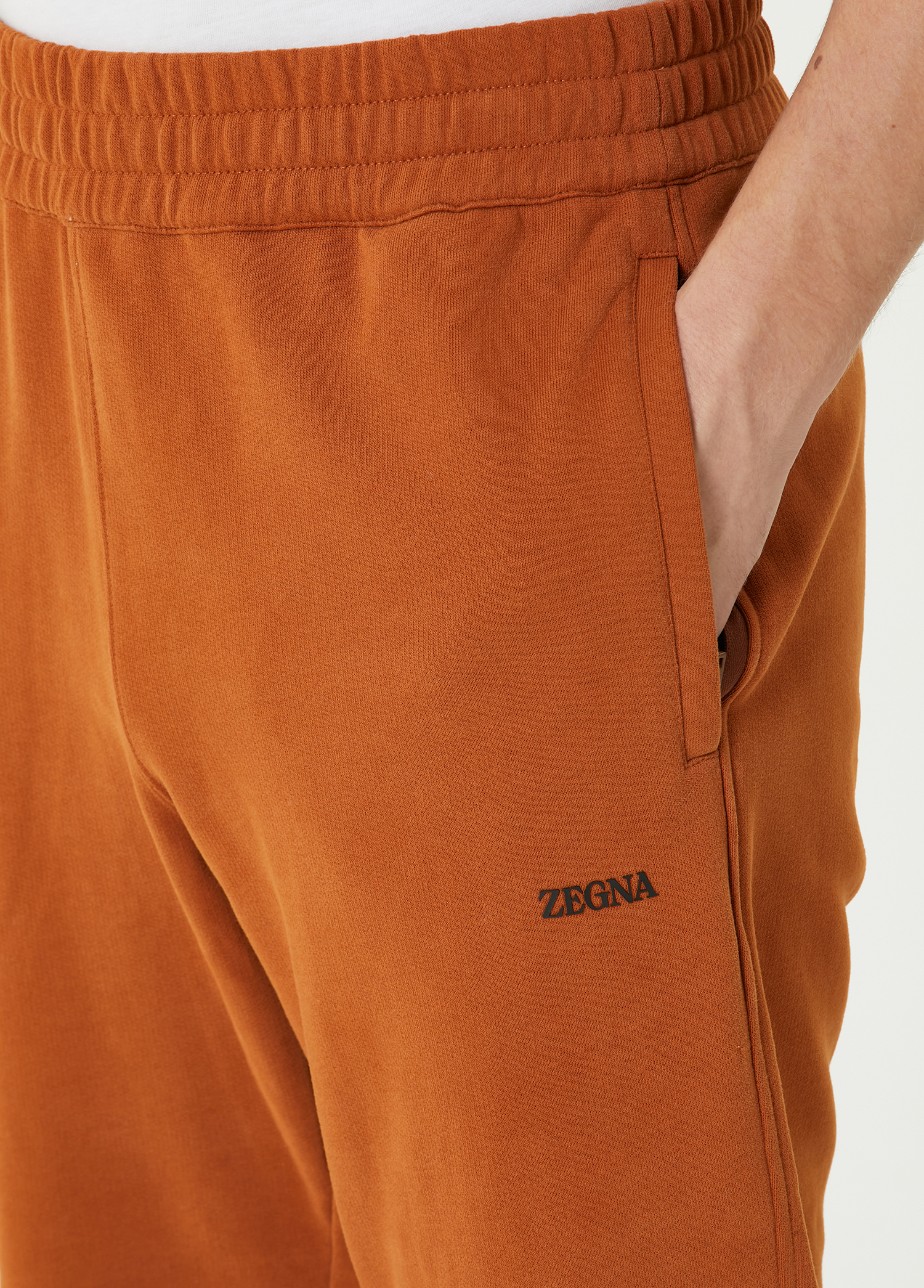 Beymen Turuncu Logo Baskılı Jogger Eşofman Altı. 4 Beymen Turuncu Logo Baskılı Jogger Eşofman Altı. 4