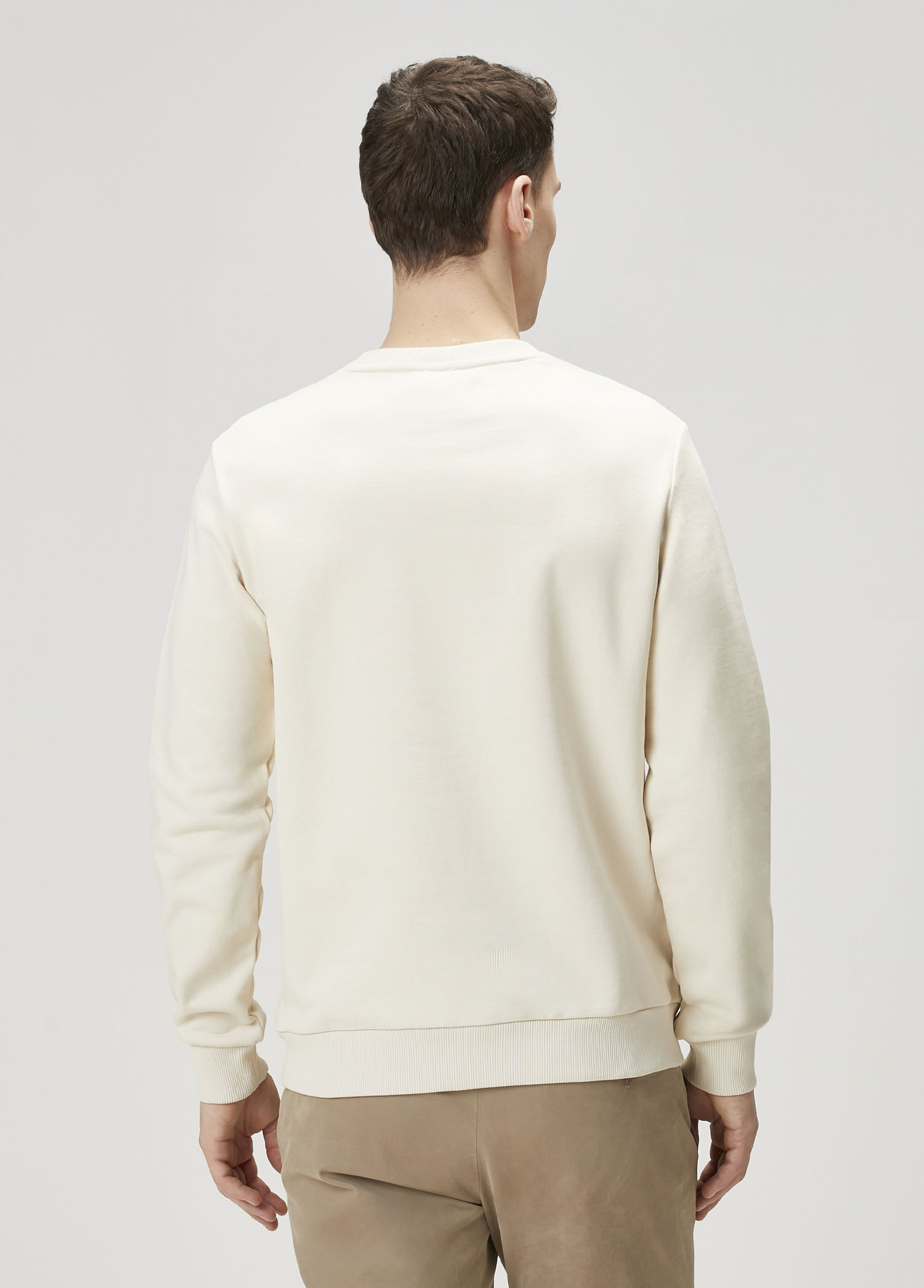 Kırık Beyaz Sweatshirt_3