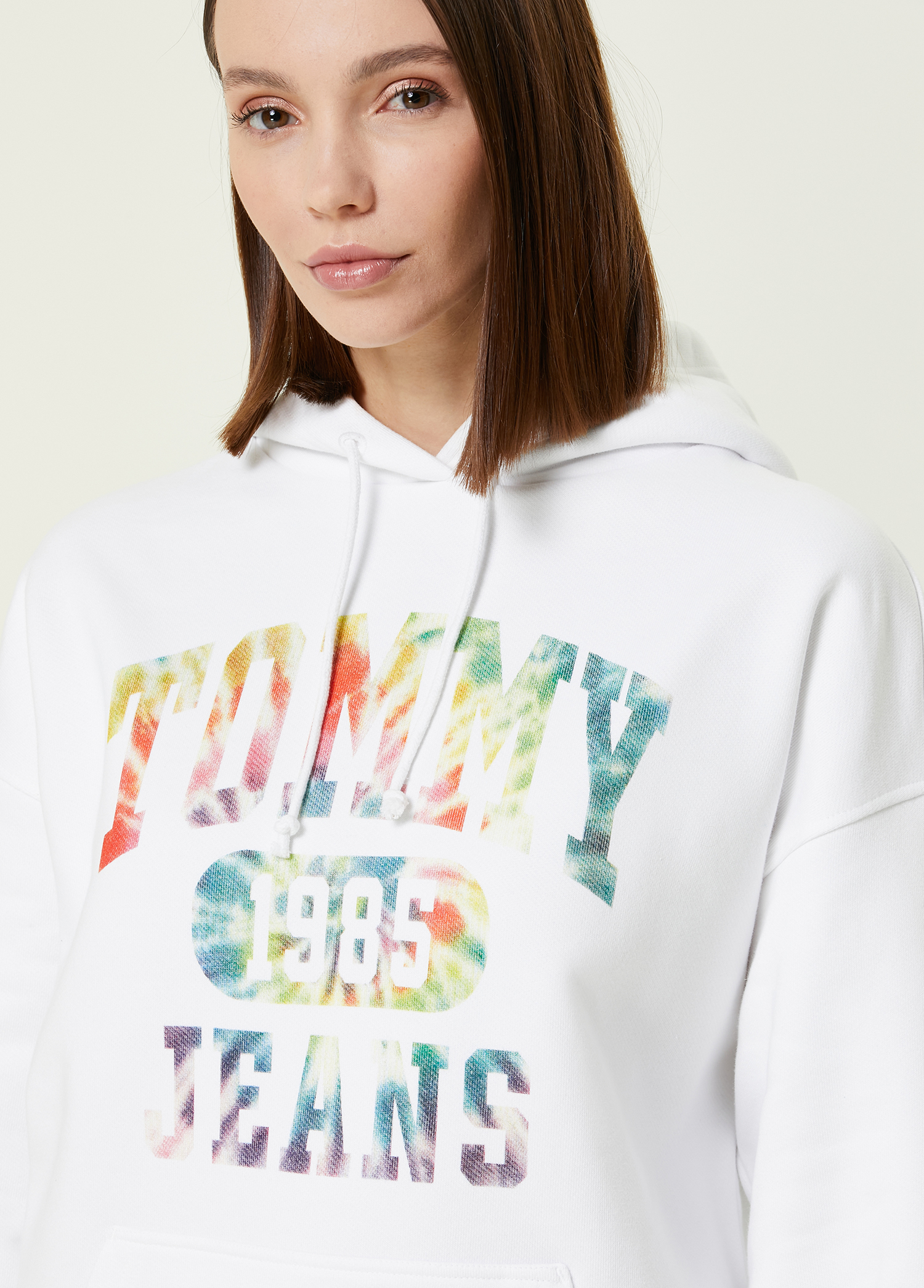 Beymen Oversized Beyaz Kapüşonlu Logolu Sweatshirt. 4 Beymen Oversized Beyaz Kapüşonlu Logolu Sweatshirt. 4