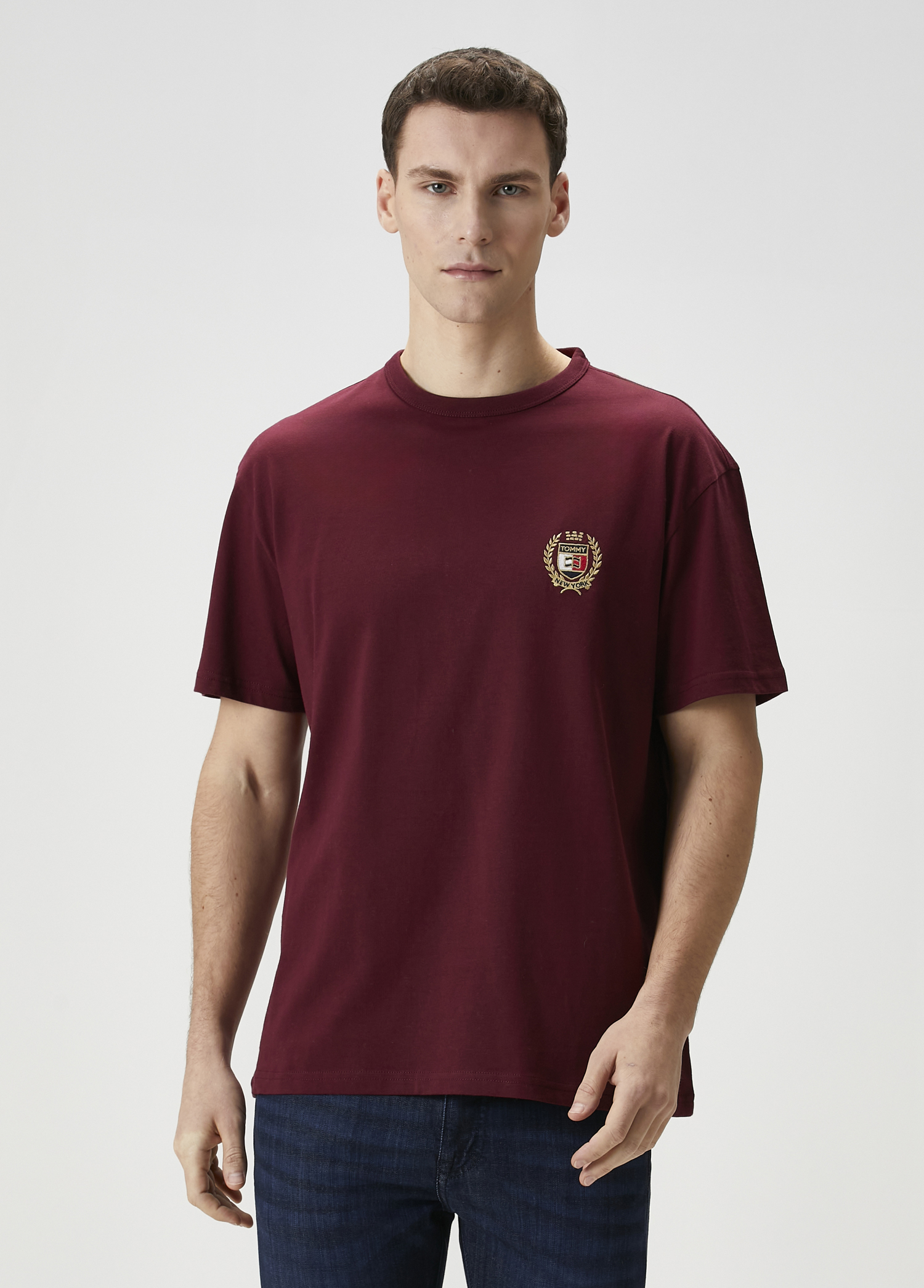 Regular Fit Kırmızı Logo Nakışlı T-shirt