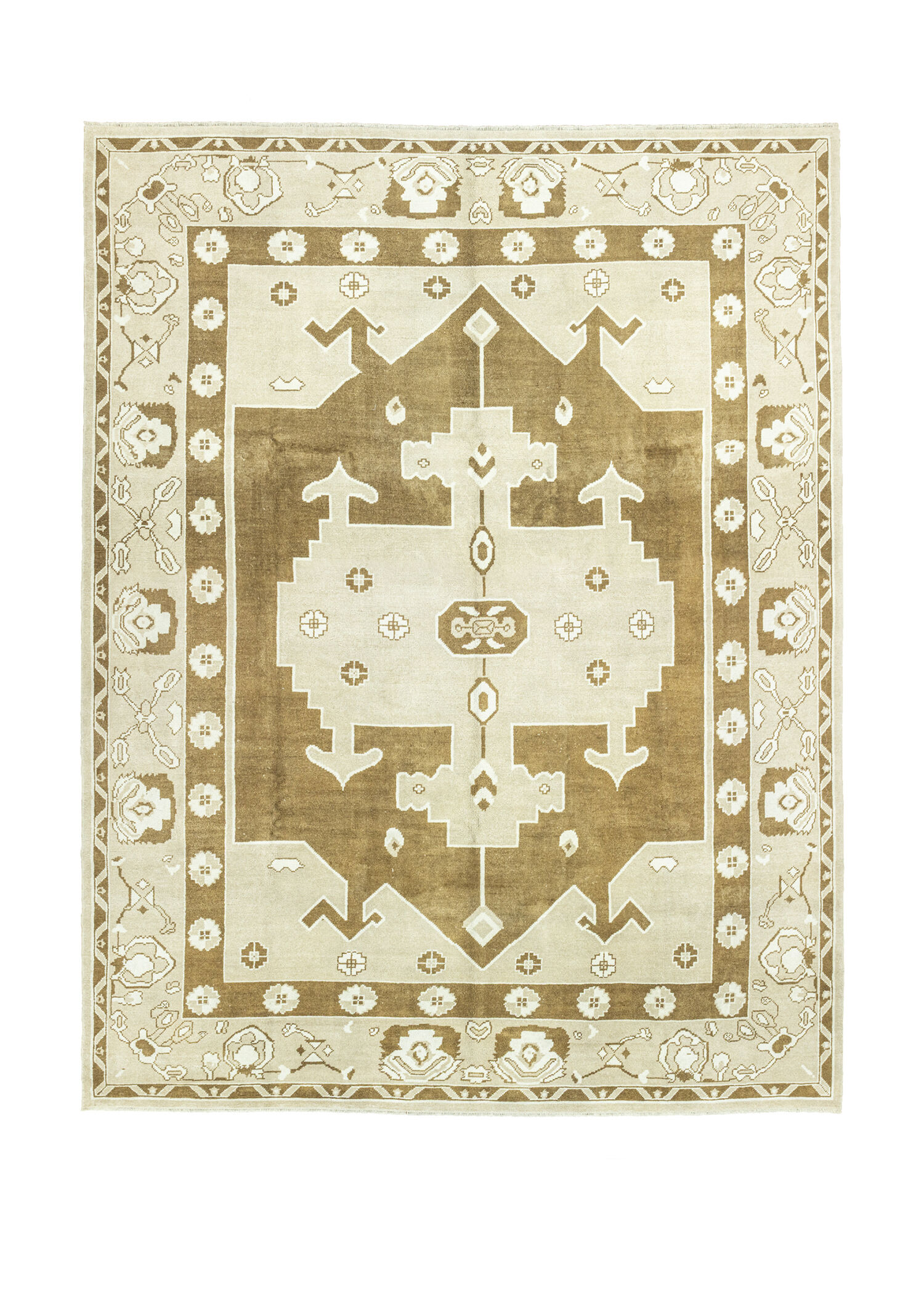 Kanire Büyük El Dokuma Uşak Halısı 348 x 439 cm