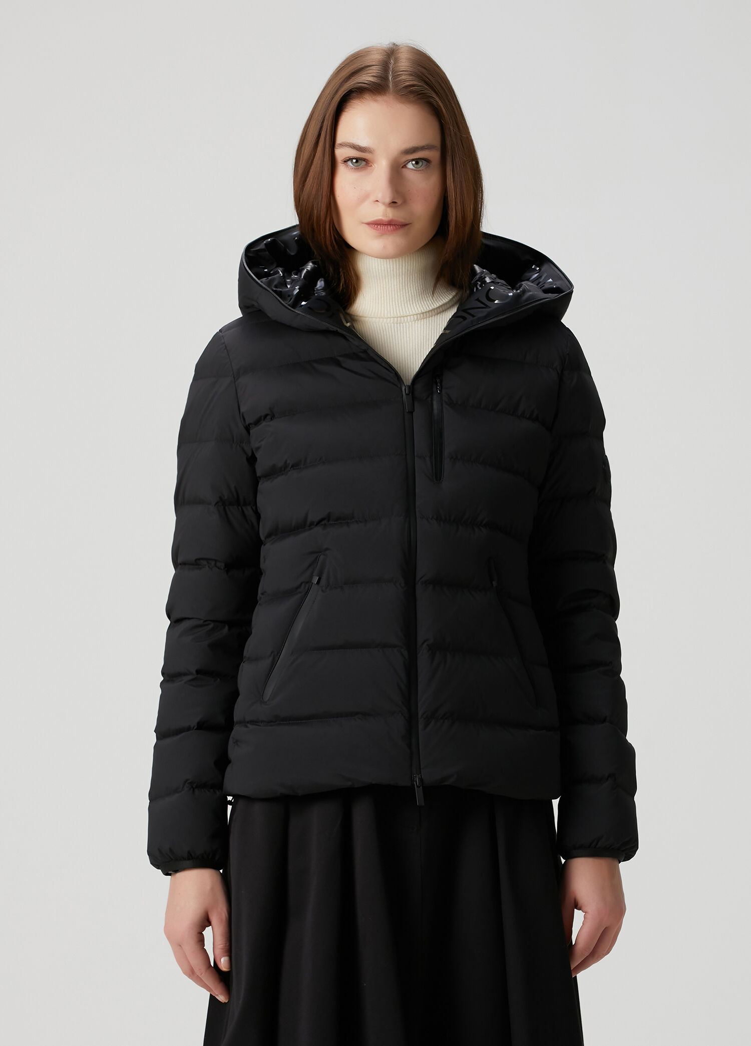 Herbe Siyah Kapüşonlu Mont