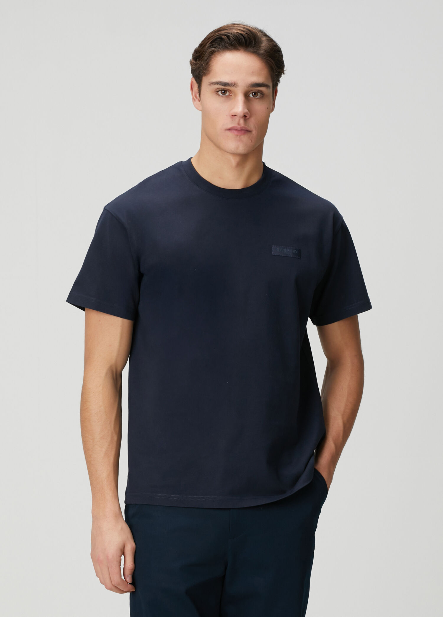 Lacivert Logo Detaylı T-shirt
