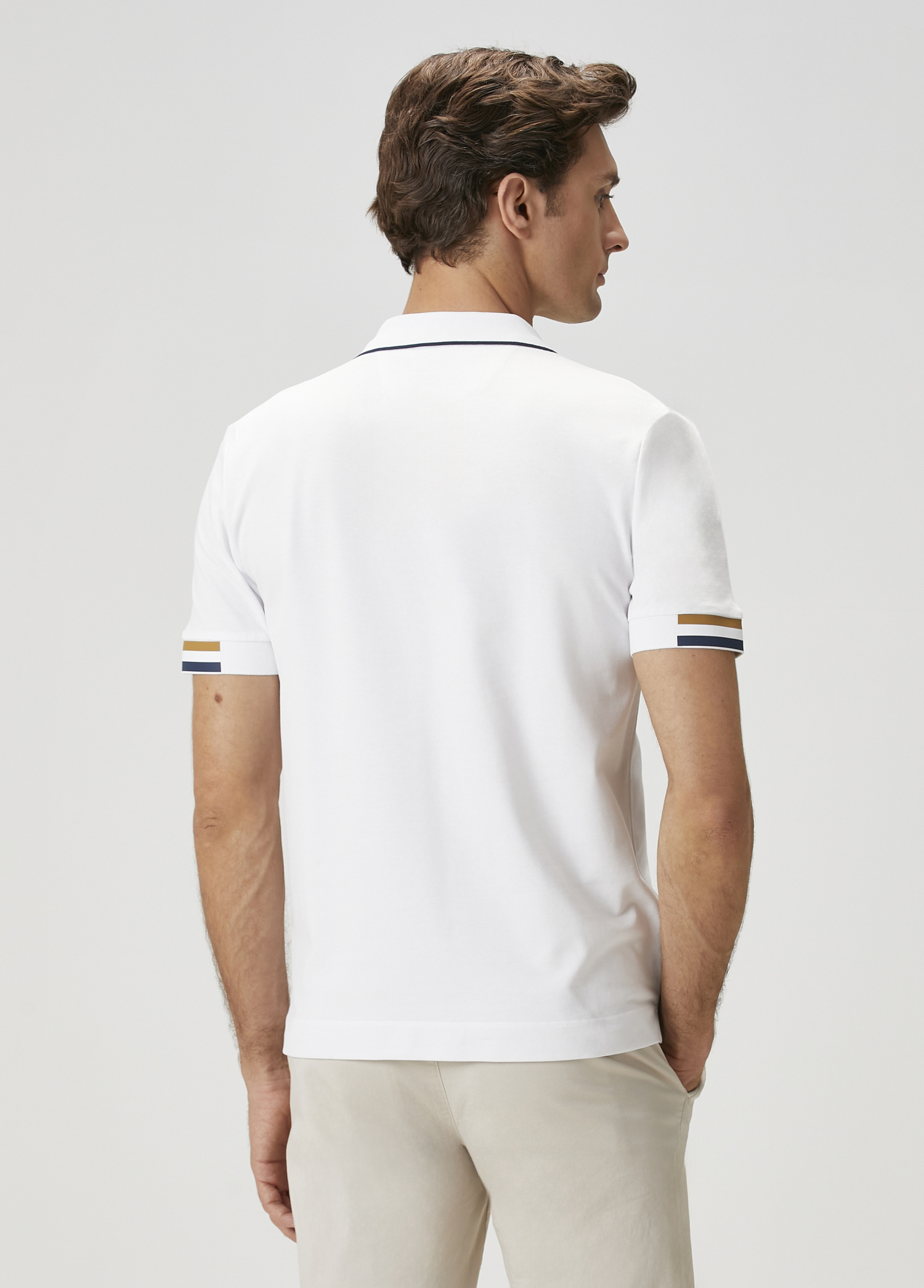 Beyaz Şerit Detaylı Polo T-shirt_4