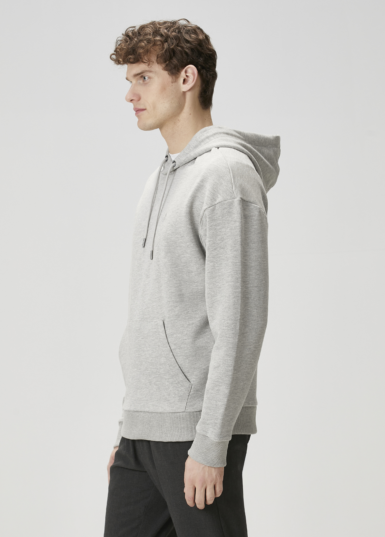 Gri Kapüşonlu Sweatshirt_1