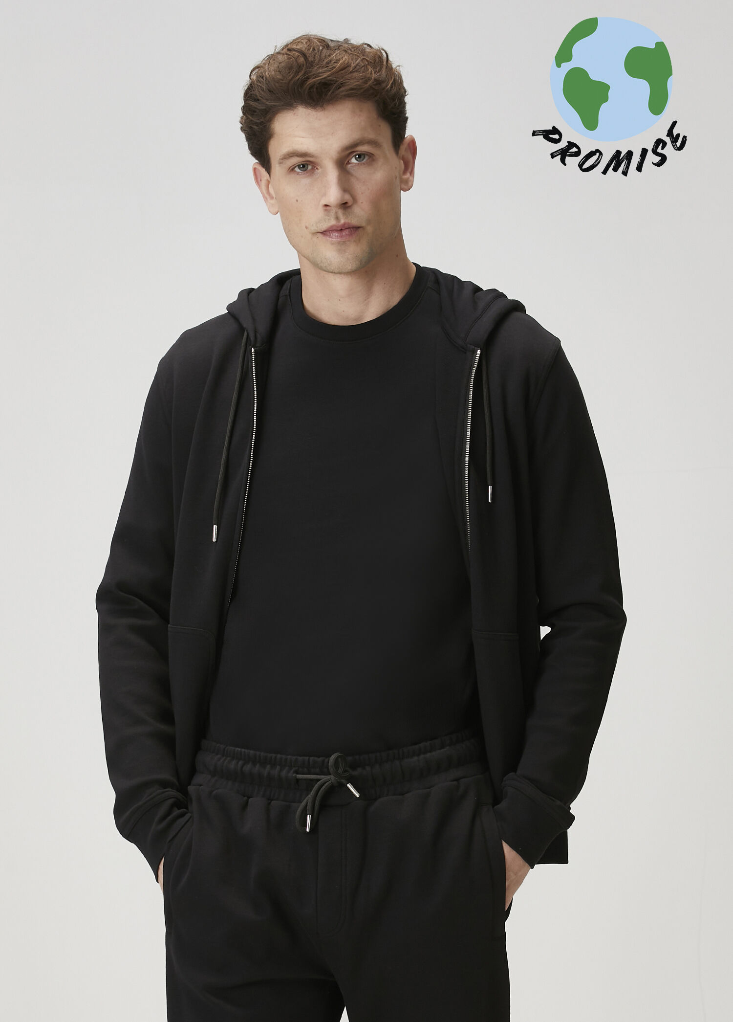 Siyah Kapüşonlu Sweatshirt