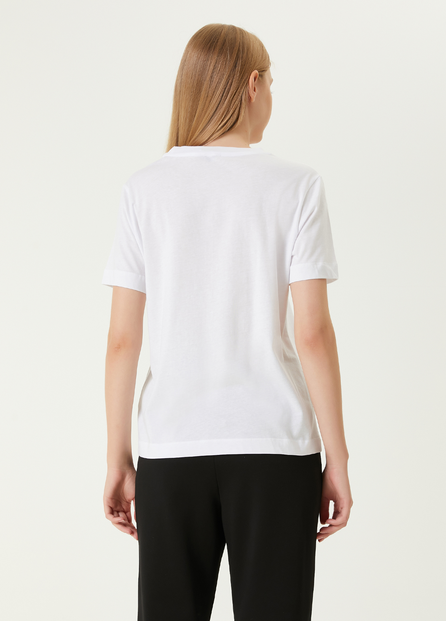 Kırık Beyaz Logolu T-shirt_5