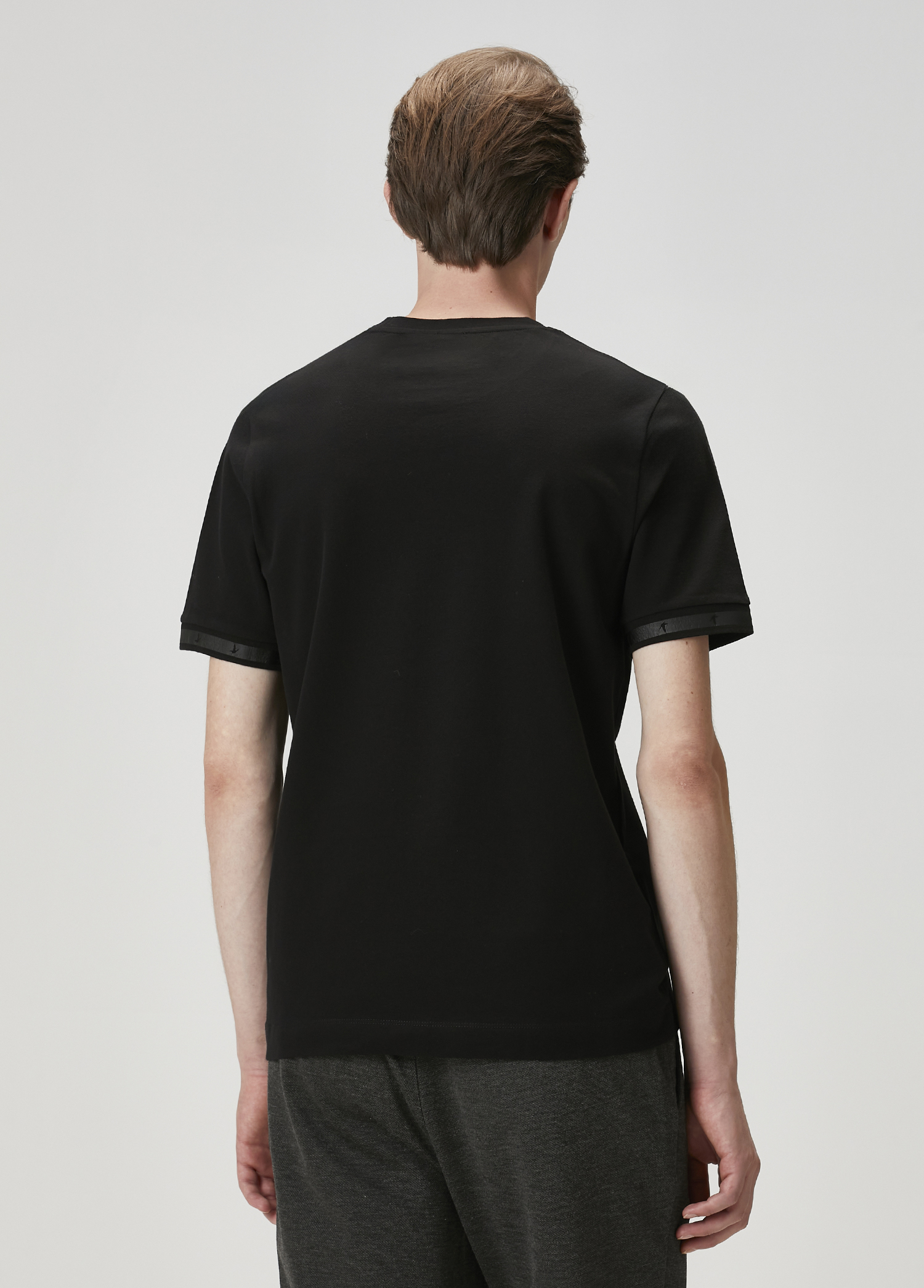 Siyah Logo Baskılı T-shirt_4