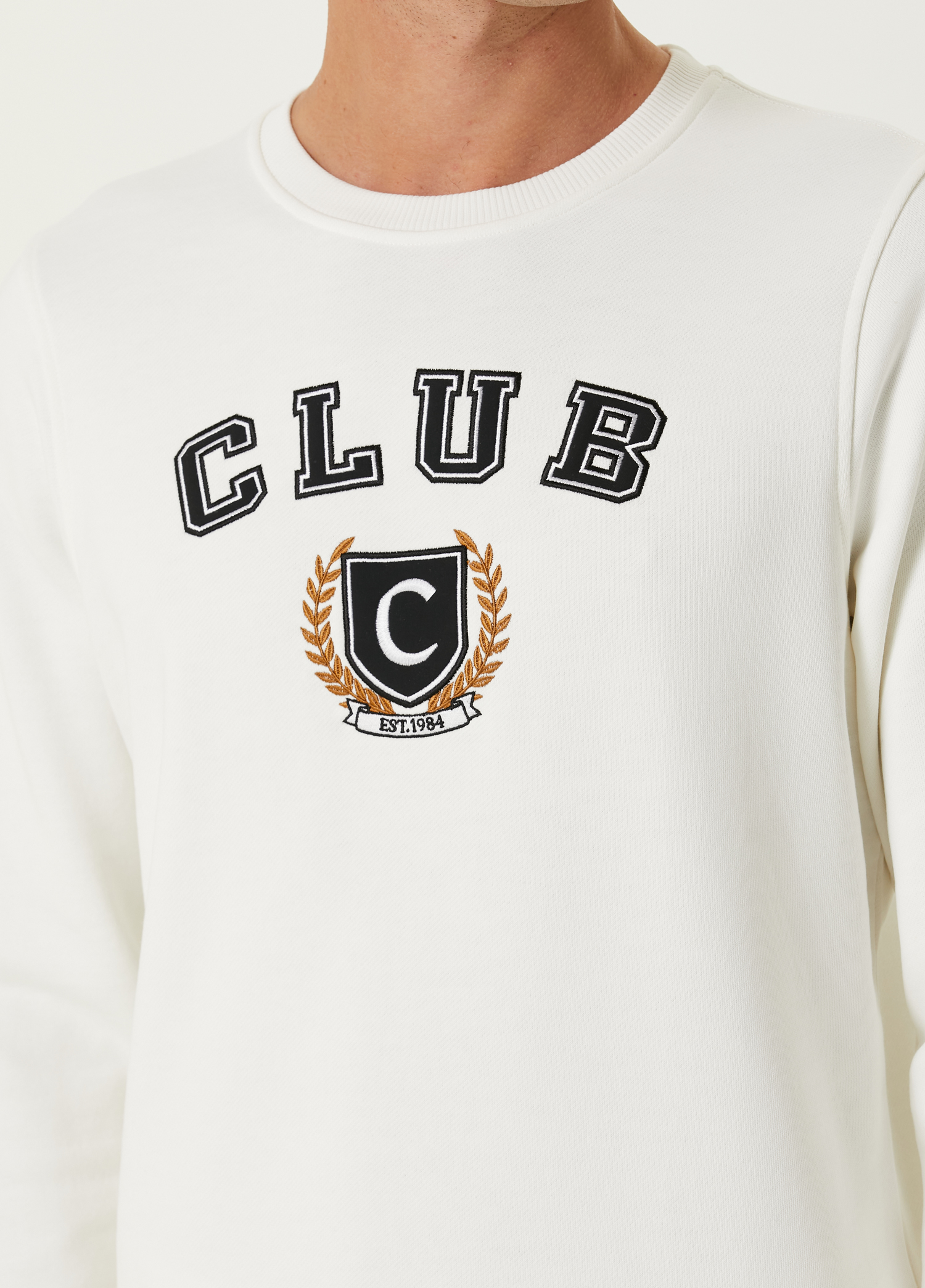 Club Kolej Kırık Beyaz Sweatshirt_5