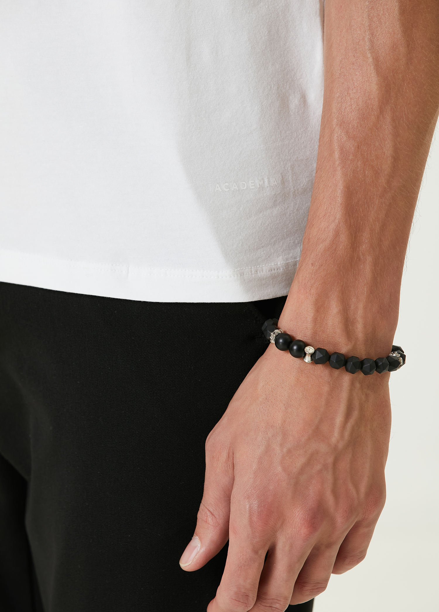 Beyaz Logo Detaylı Basic T-shirt_6