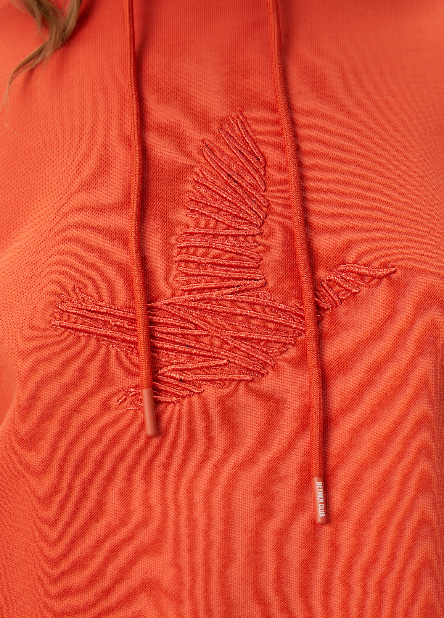 Kiremit Kapüşonlu Karalama Kuş Nakışlı Sweatshirt_5