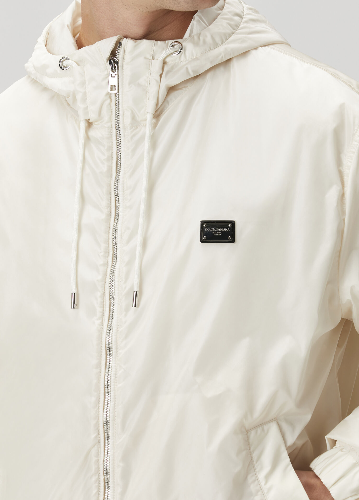 ジャケット・アウター maison de Dolce.light jacket/white Dolce&Gabbana - Kırık Beyaz Kapüşonlu Logo Detaylı Mont - Kırık Beyaz