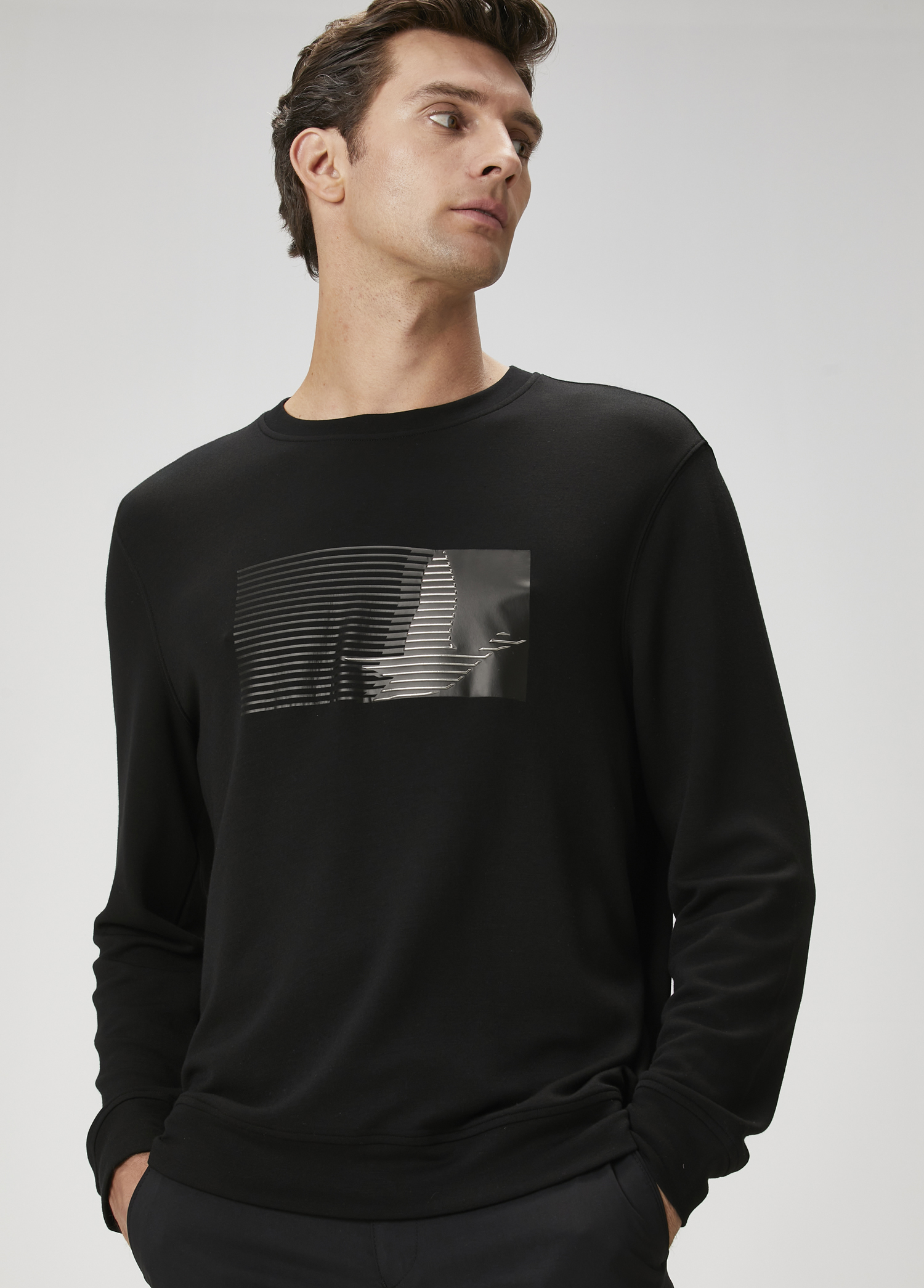 Siyah Kaz Logolu Sweatshirt_1