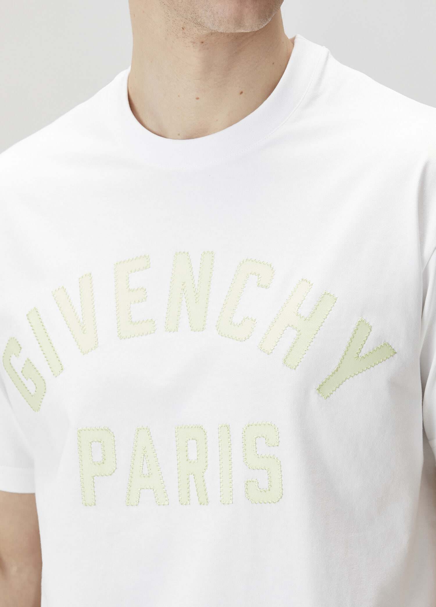 Givenchy Beyaz-Yesil Erkek Regular Fit Beyaz T-shirt 1912409 | Beymen