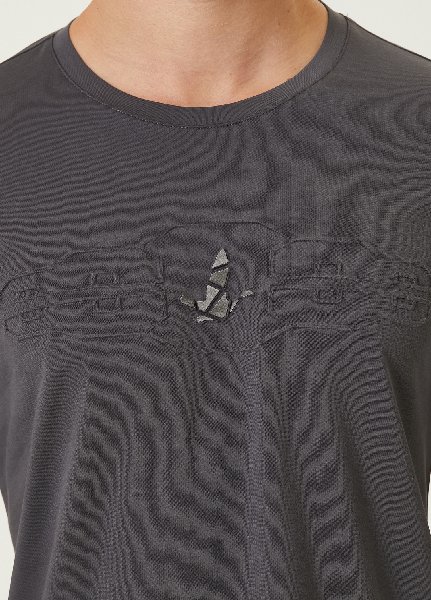 Antrasit Artwork Logo Detaylı T-shirt_5