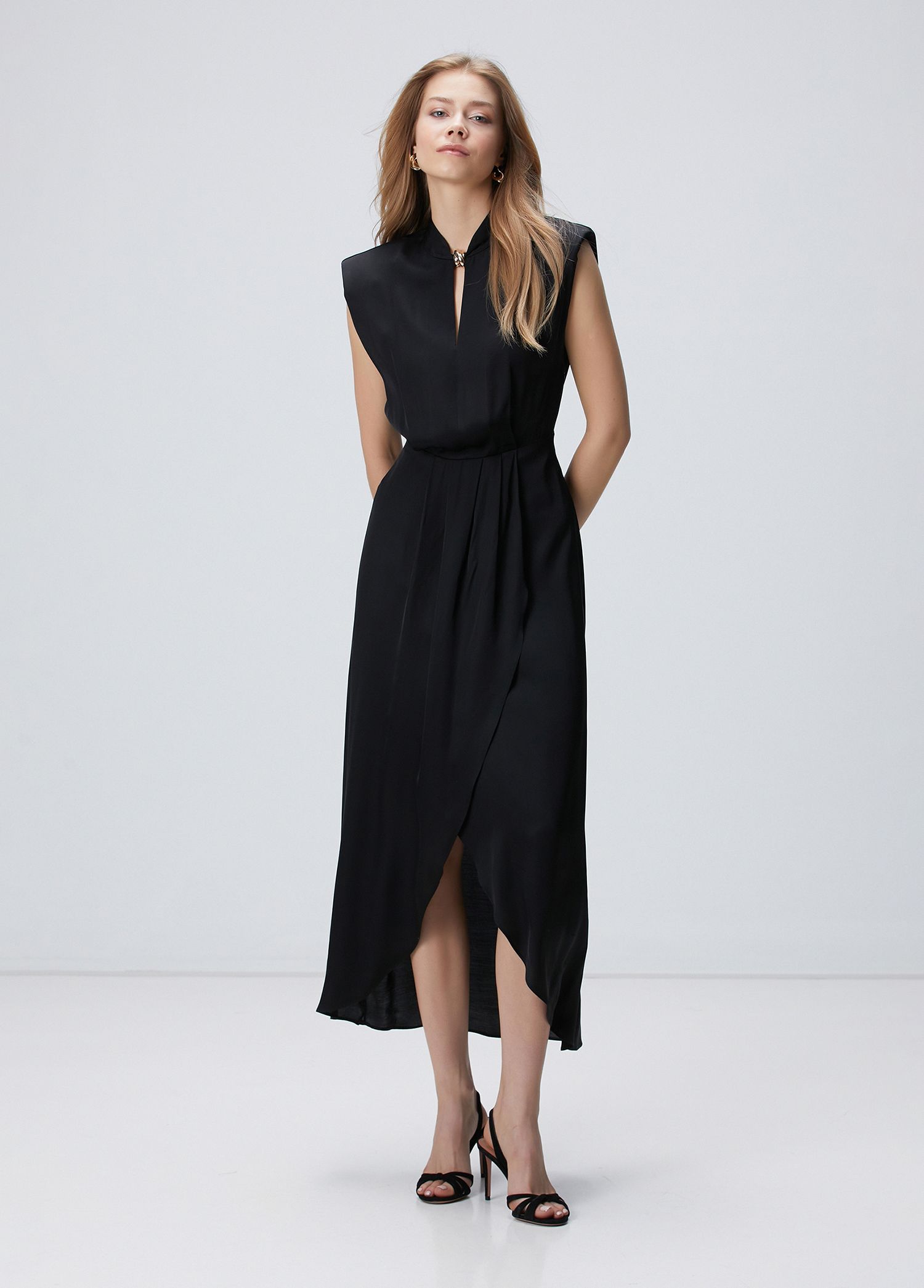 Network - Black Dress