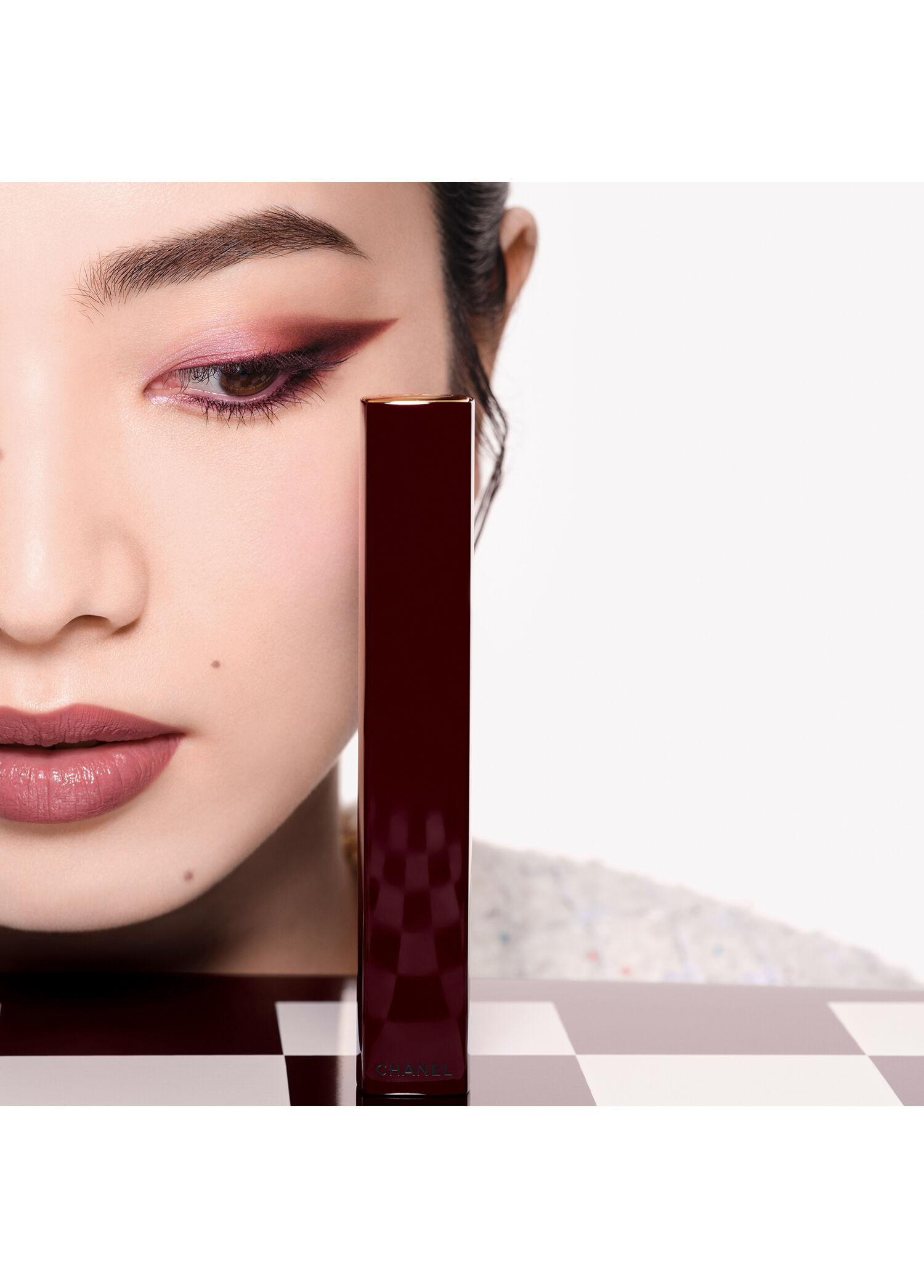CHANEL - Noir Allure Maskara 67 Rouge Noir - 67 ROUGE NOIR