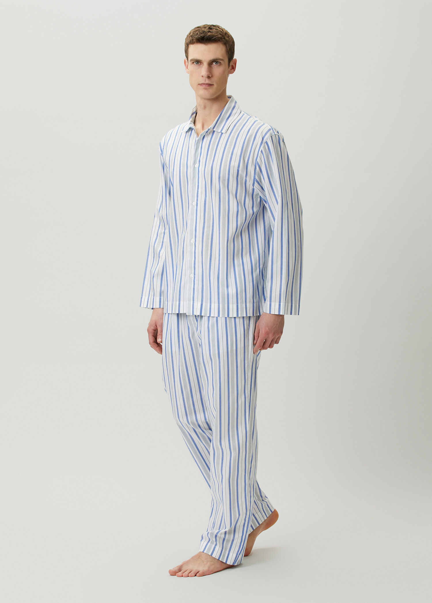 Beyaz Çizgili Pijama Seti