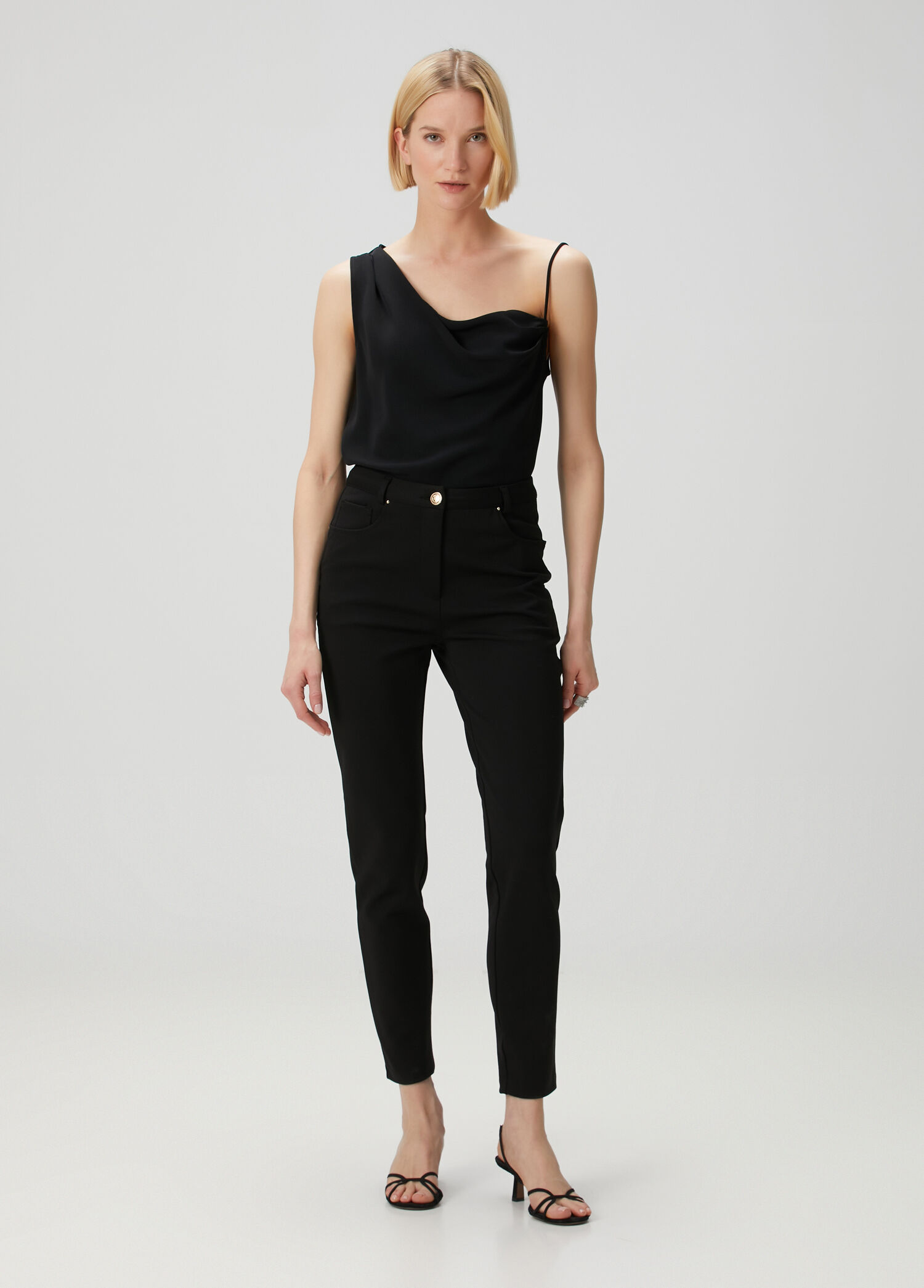 Siyah Basic Pantolon