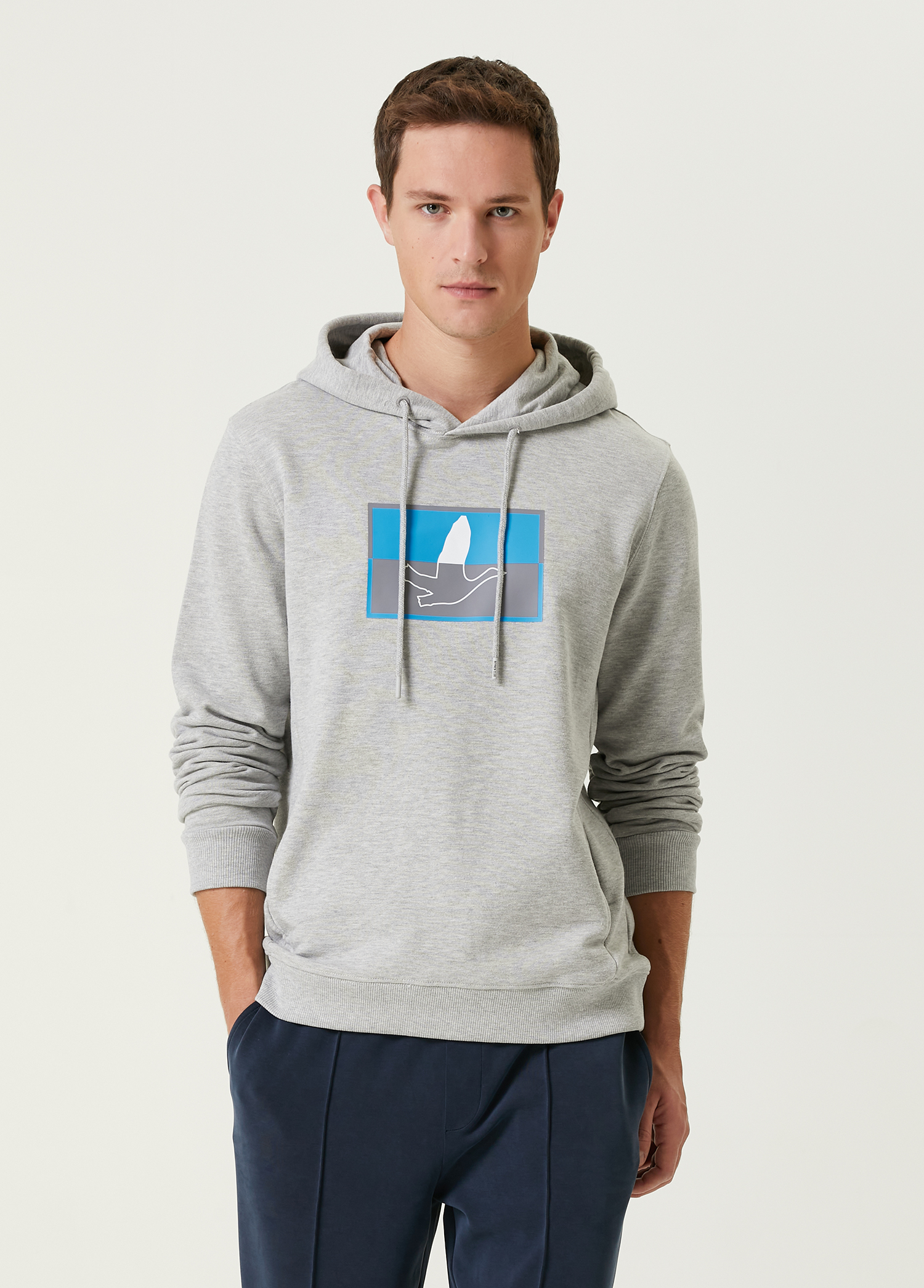 Gri Kapüşonlu Logolu Sweatshirt
