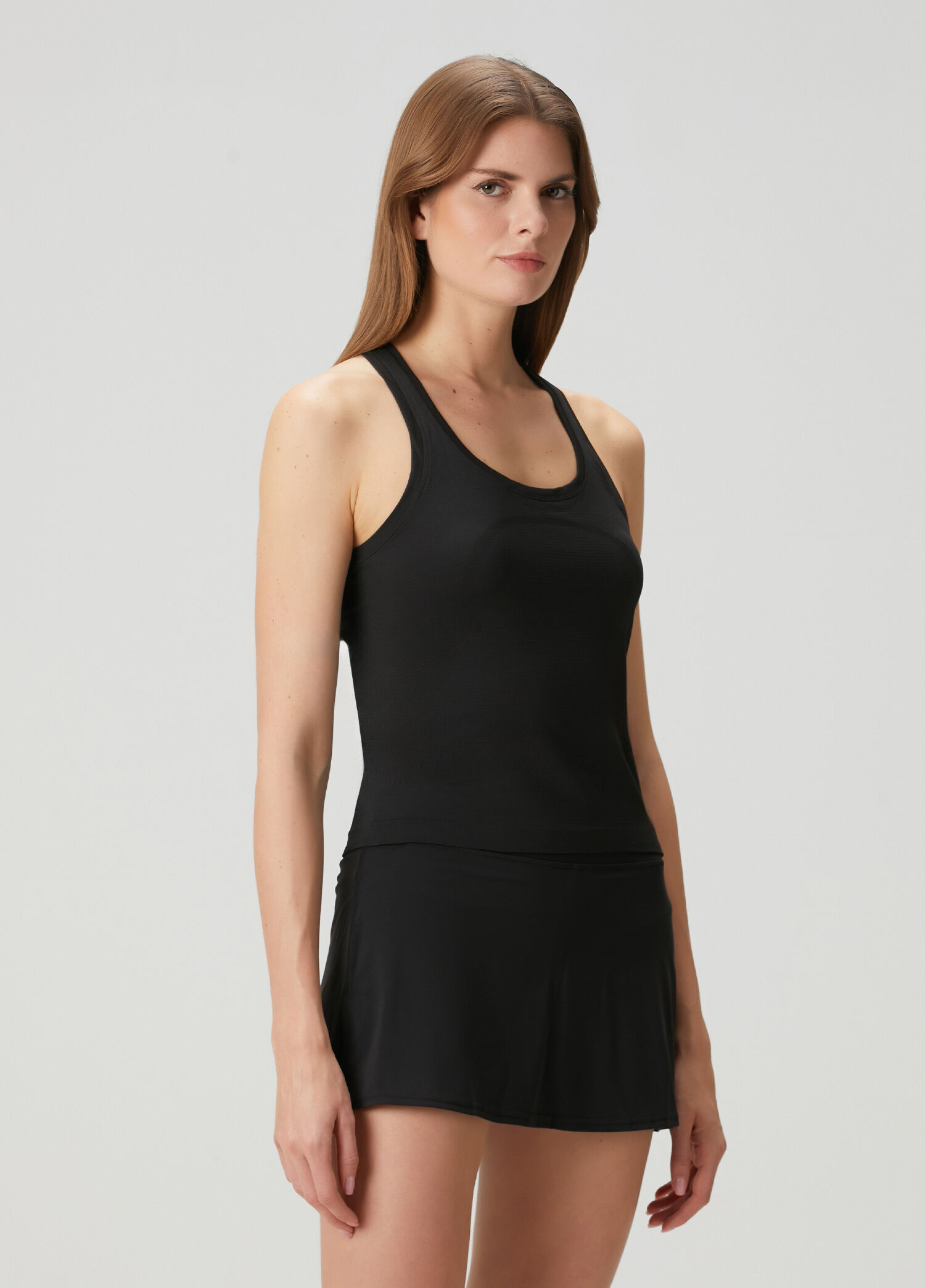 Swiftly Tech Scoopneck Siyah Atlet 2.0 Race