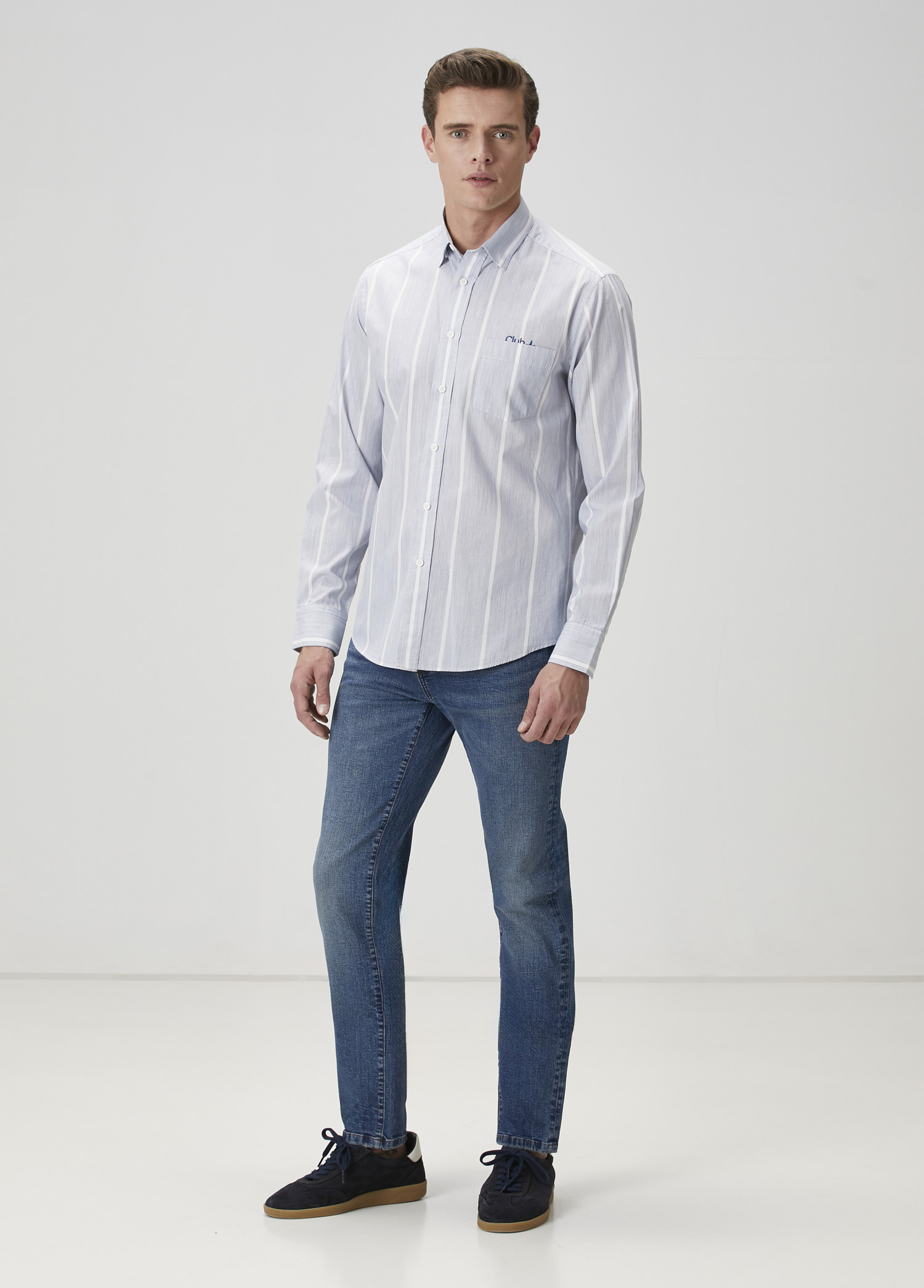 Comfort Fit Açık Mavi Çizgi Desenli Gömlek_2