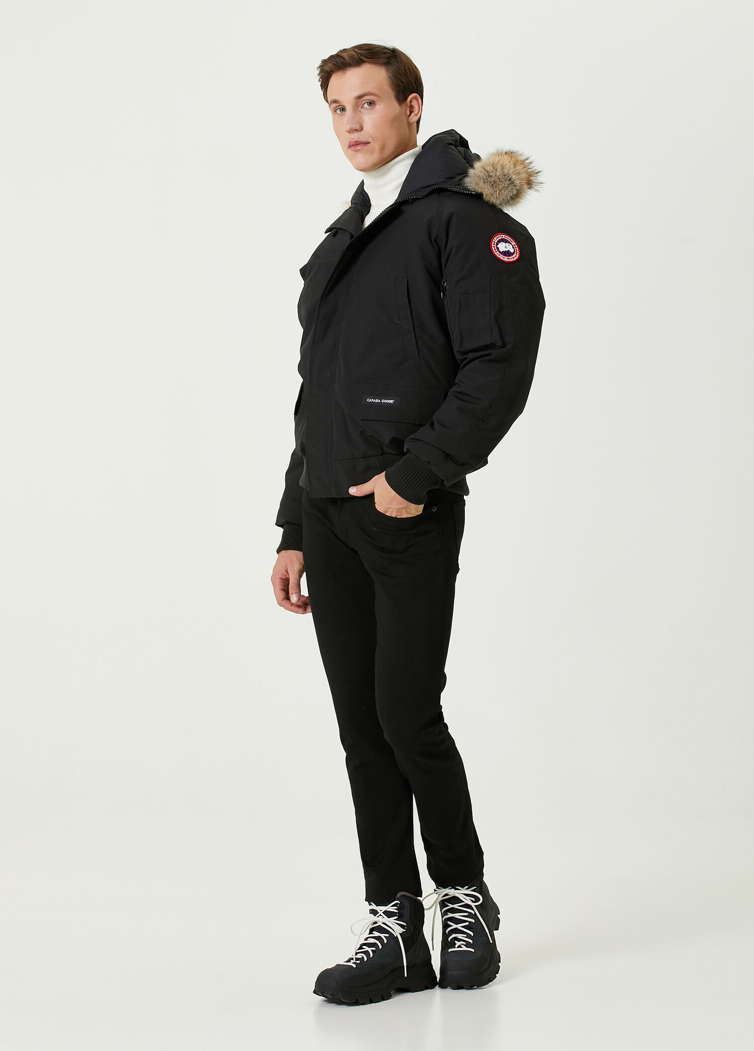 Beymen Chilliwack Siyah Kapüşonlu Bomber Mont. 2