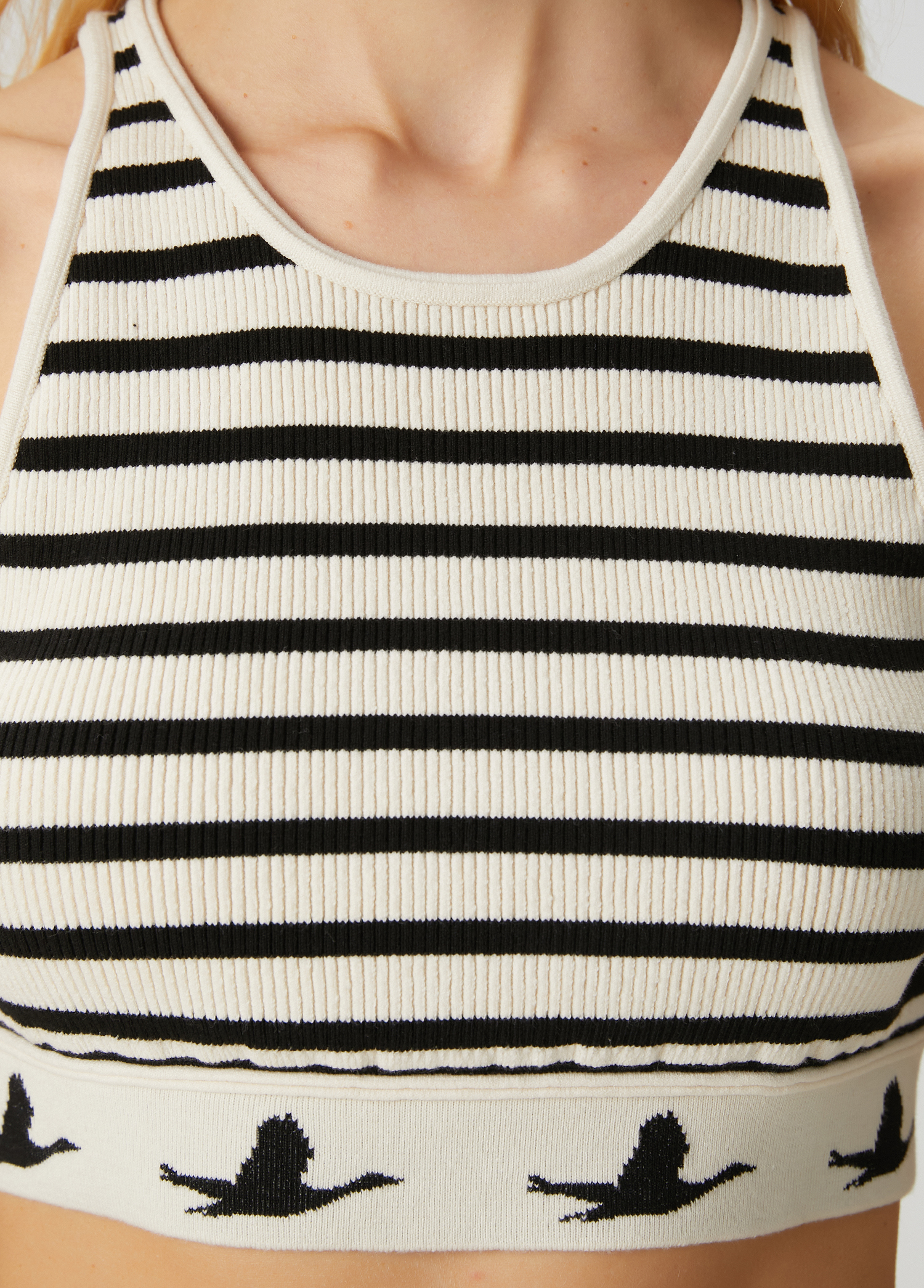 Ekru Siyah Çizgili Crop Atlet_6