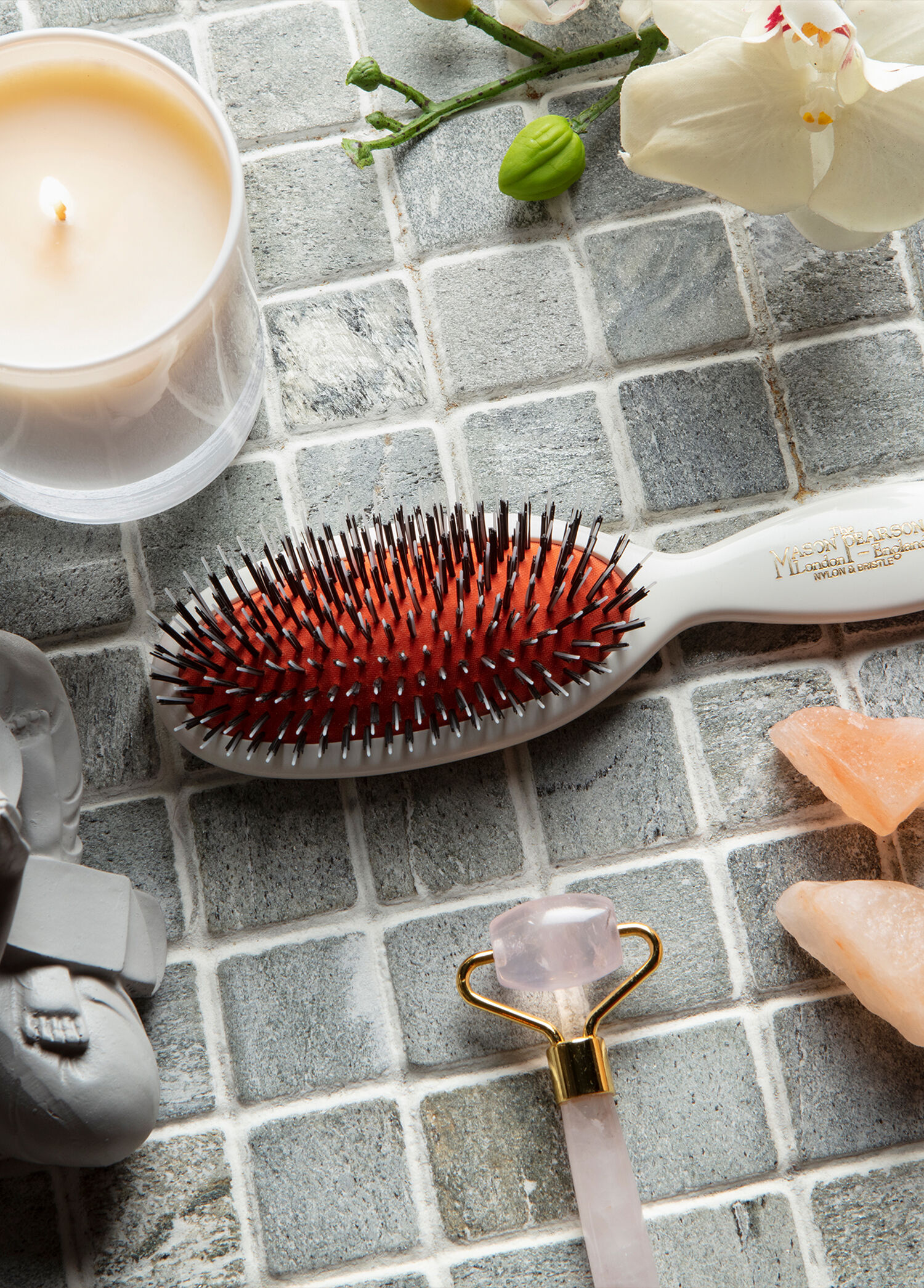 Mason Pearson - Handy Bristle Nylon BN3 Ivory Hair Brush