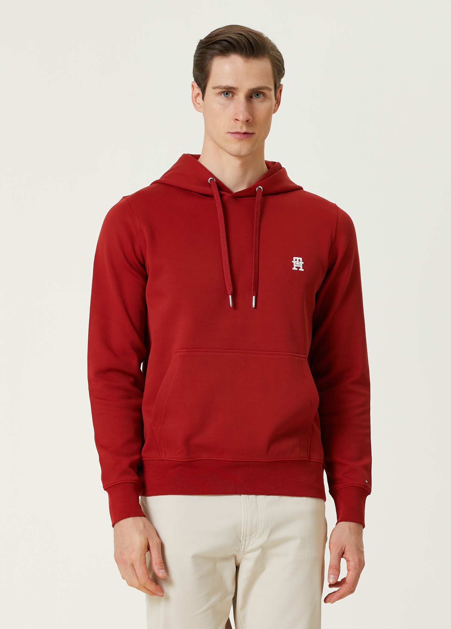 Kırmızı Kapüşonlu Sweatshirt