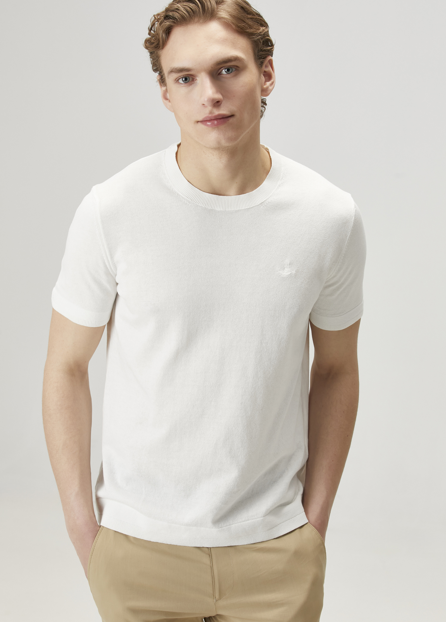 White Basic Knitwear