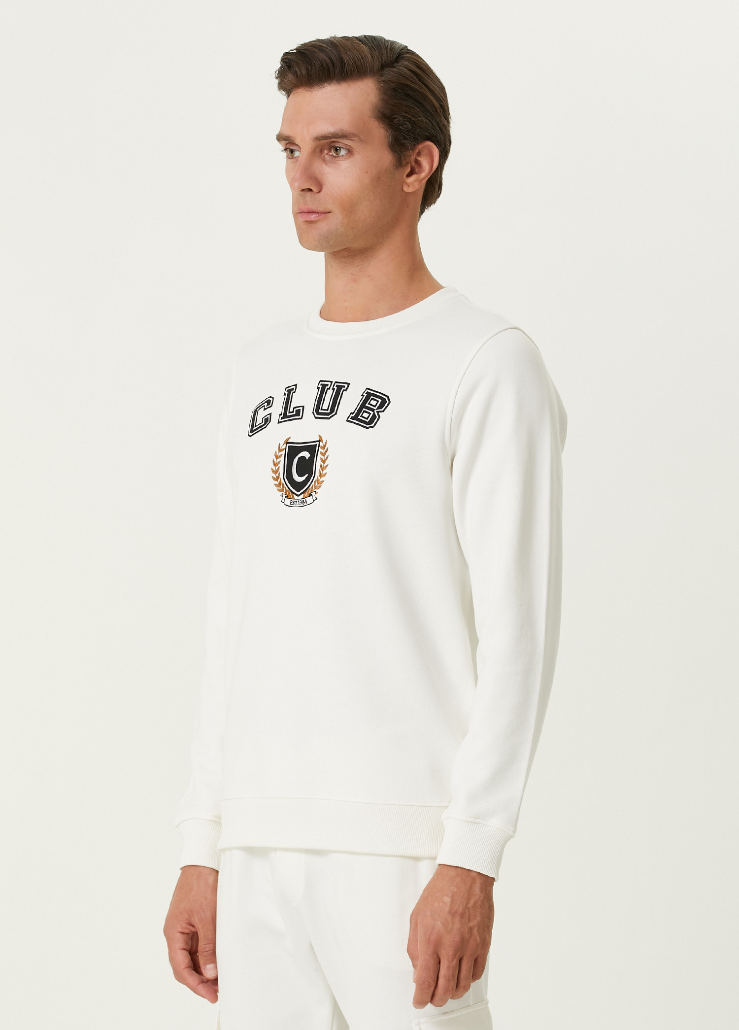 Club Kolej Kırık Beyaz Sweatshirt_3