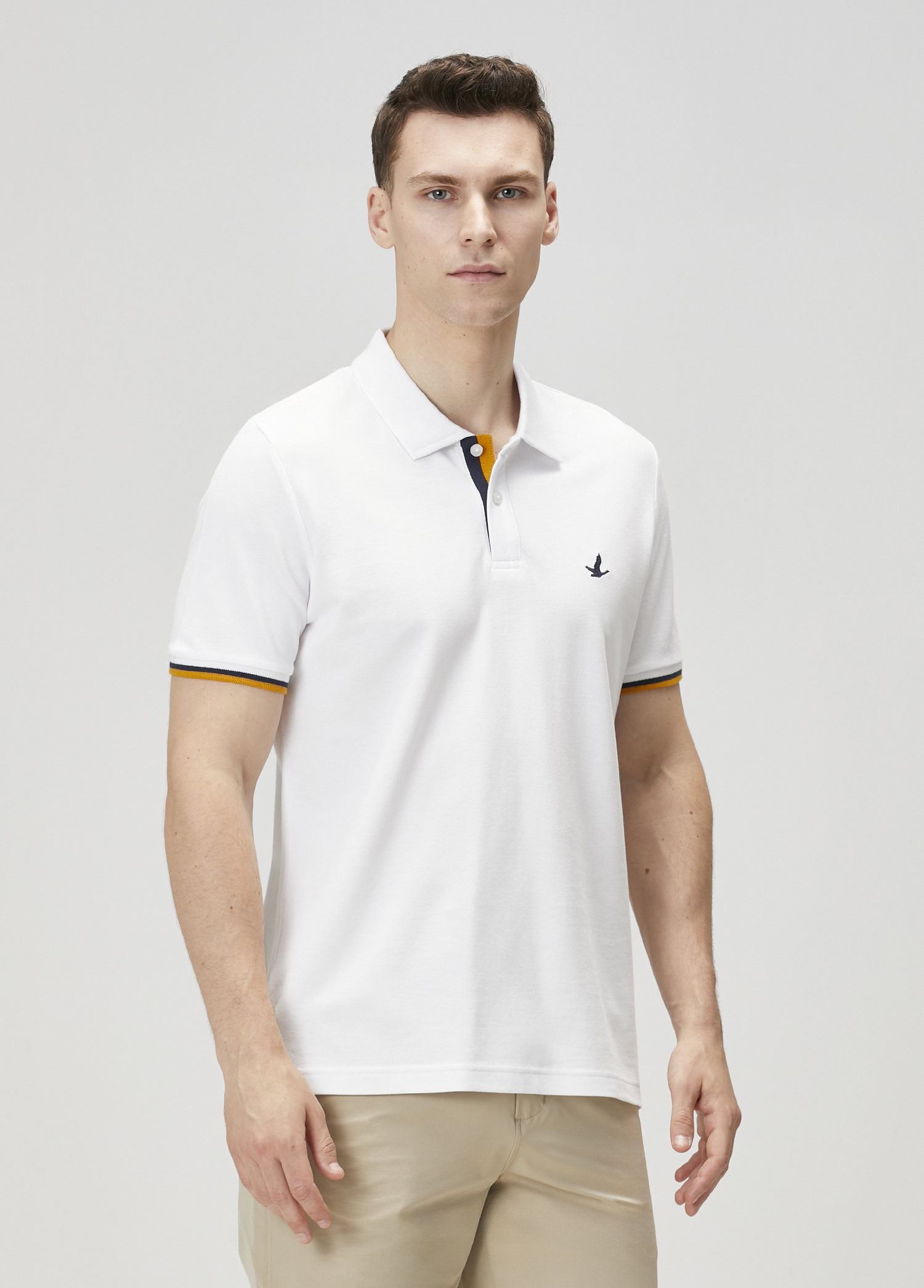 Beyaz Lacivert Polo Yaka T-shirt_2