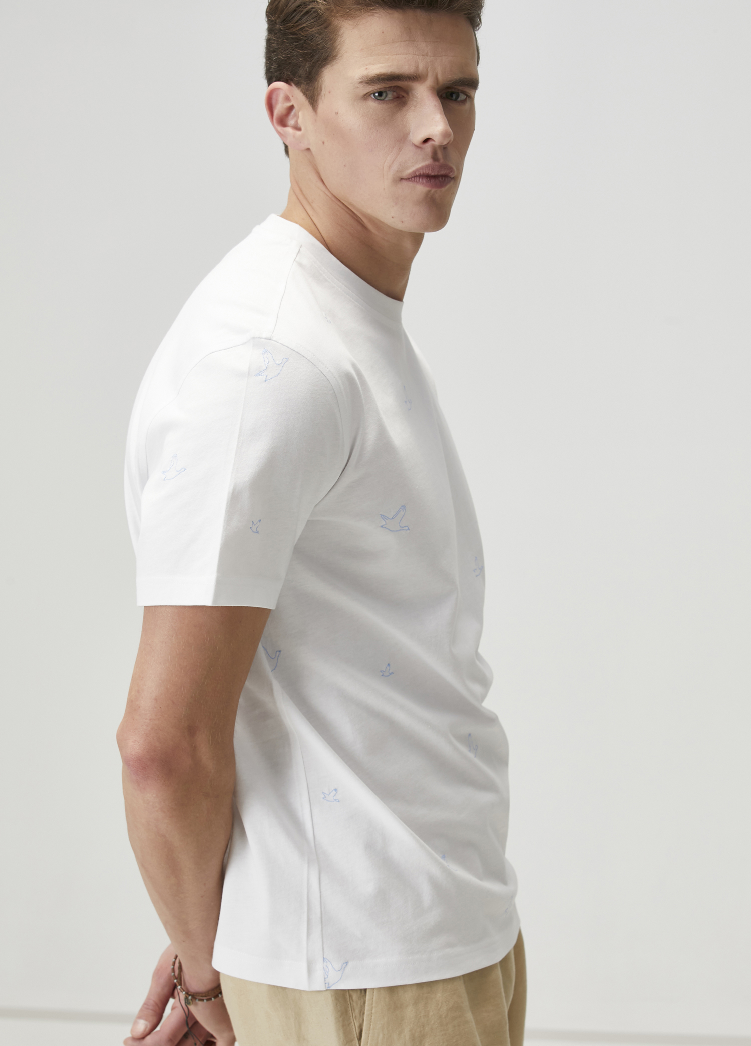 Beyaz Kaz Nakışlı T-shirt_1