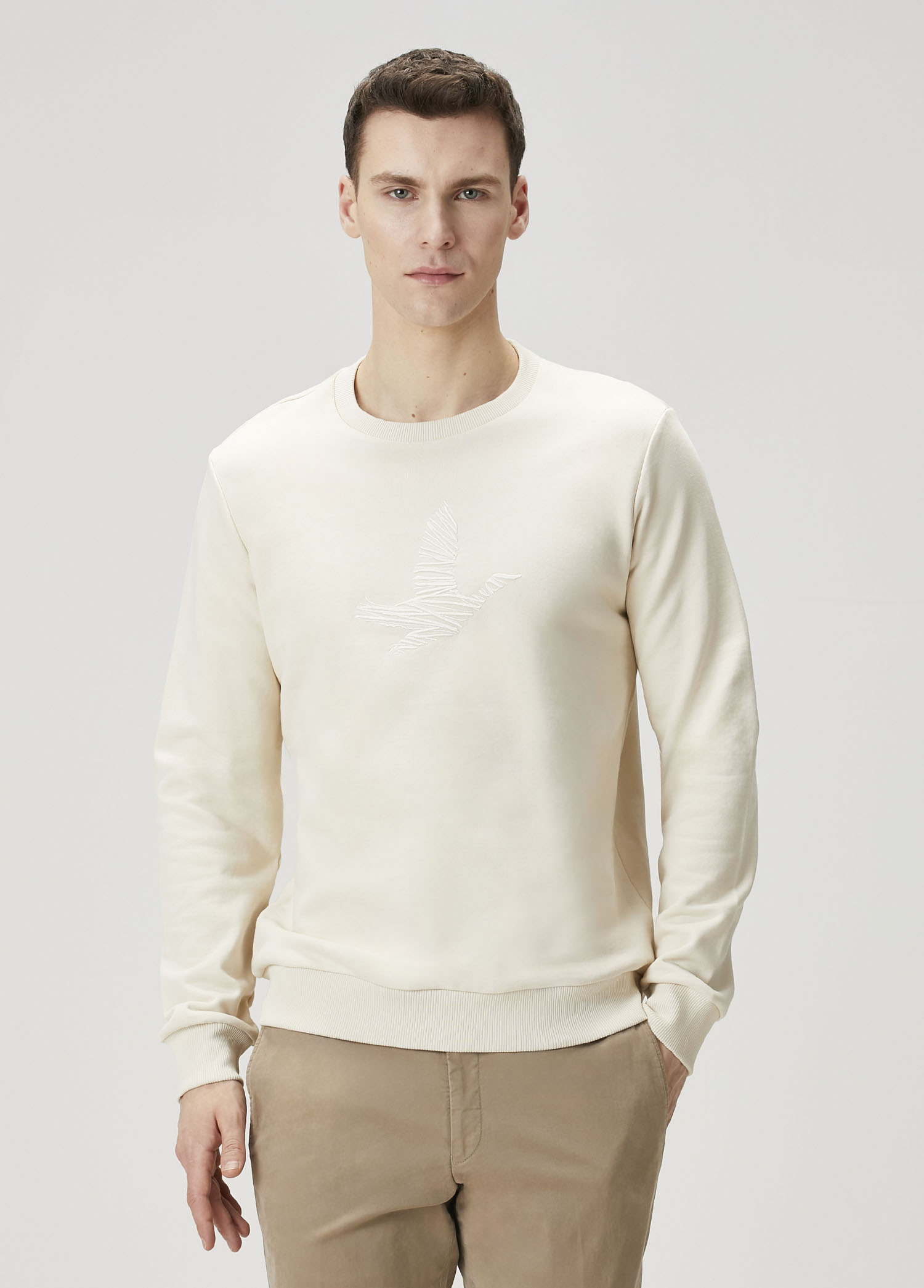 Kırık Beyaz Sweatshirt