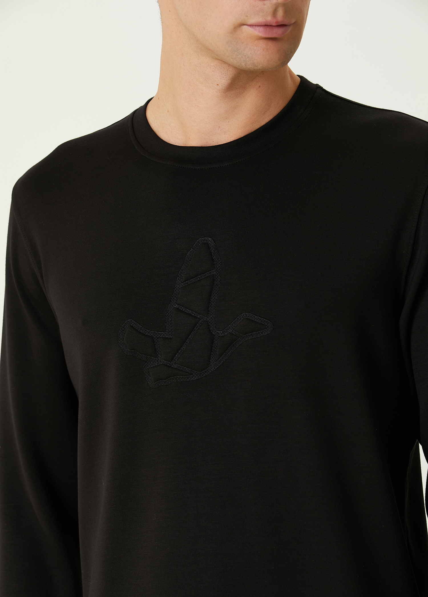 Siyah Logo Detaylı Sweatshirt_5