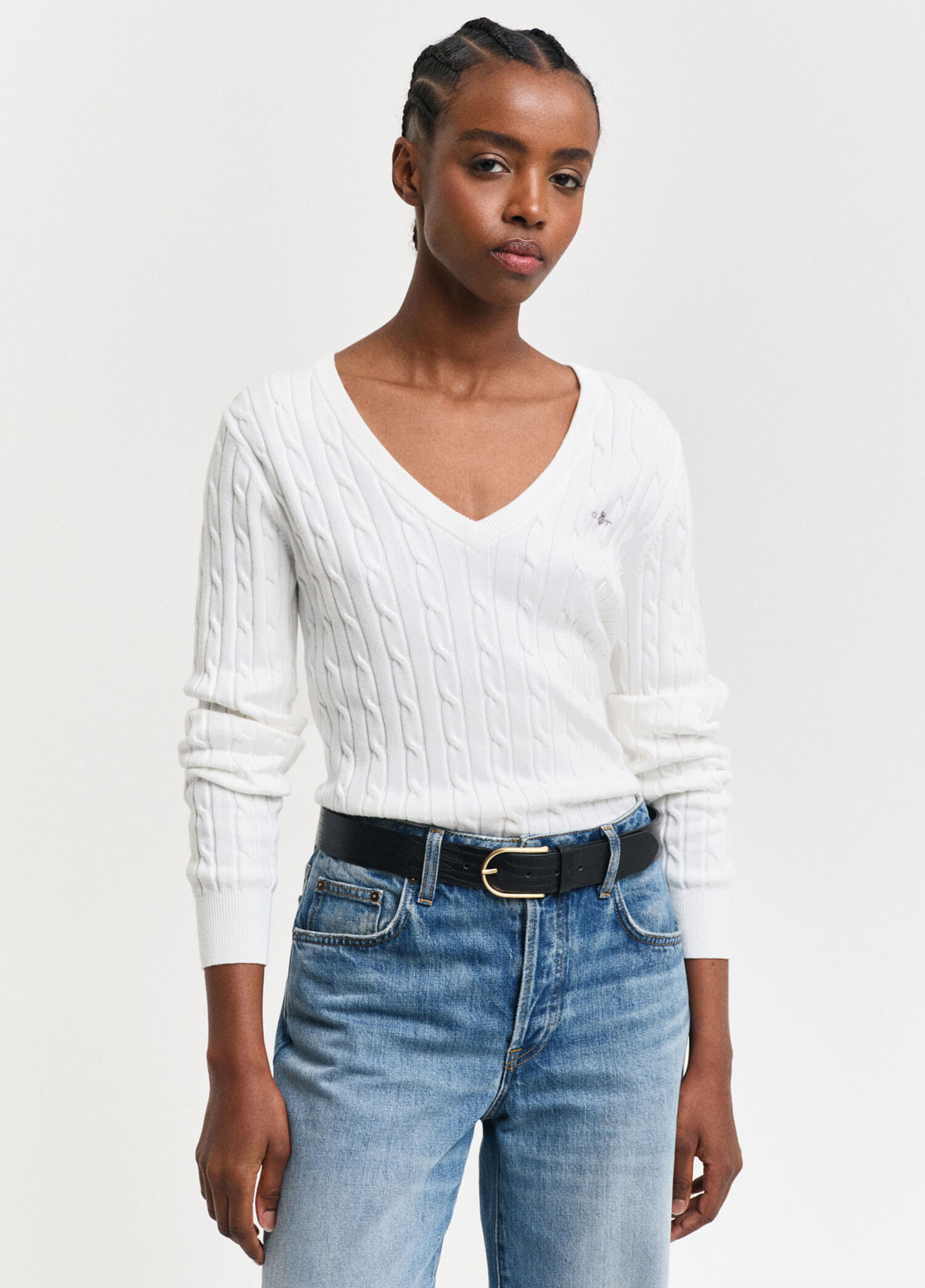 Krem Logolu V Yaka Slim Fit Kadın Kazak