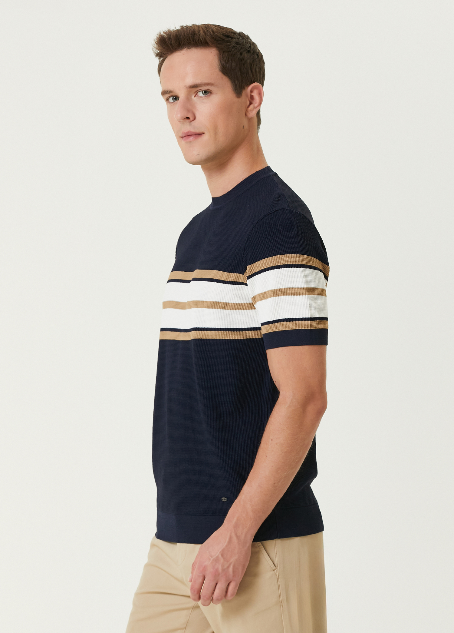 Lacivert Colorblocked Detaylı Kısa Kollu Kazak_3