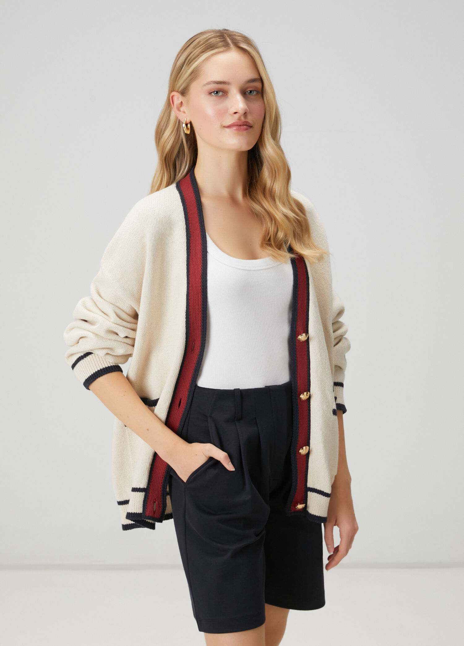 Oversize Ekru İşlemeli Triko Ceket