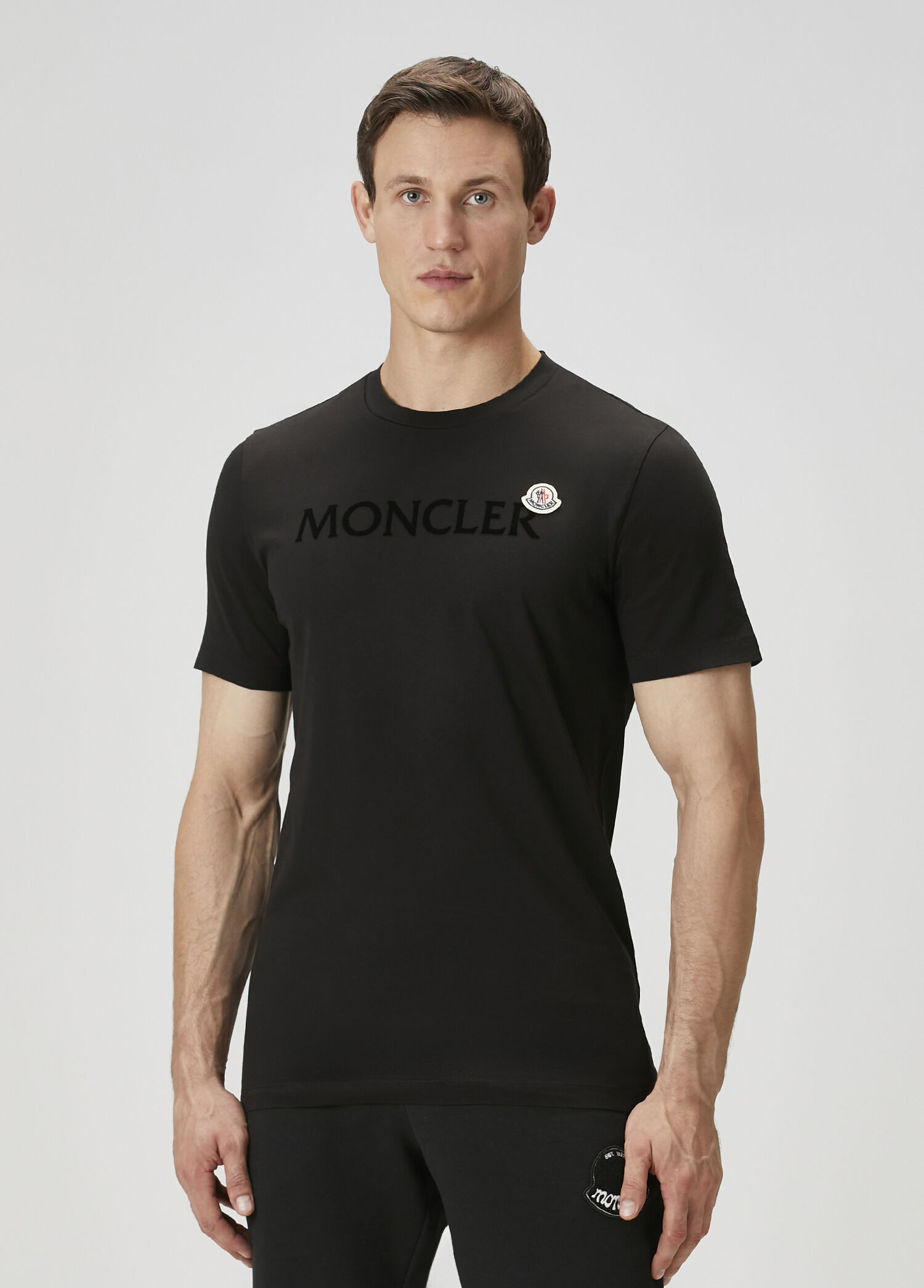 Moncler Siyah Erkek Siyah Logo Patchli T-shirt 1775626 | Beymen