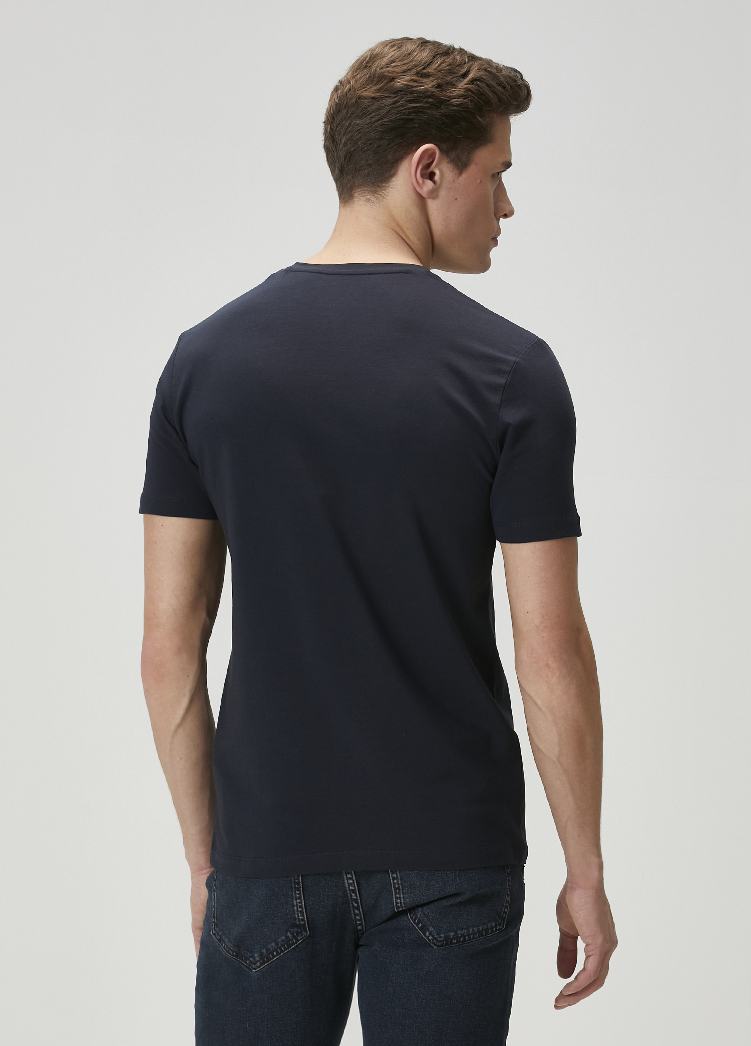 Lacivert V Yaka T-shirt_4