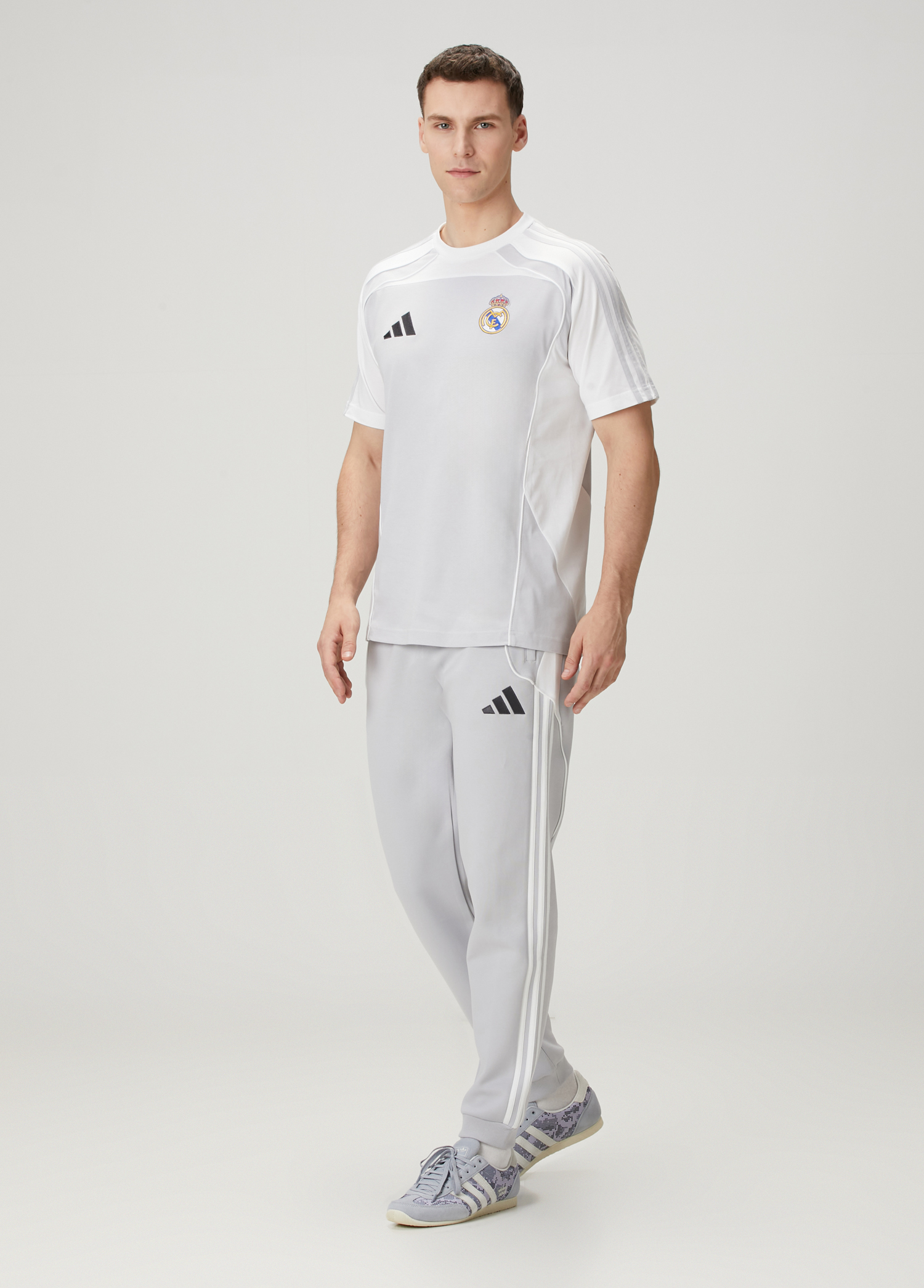 Adidas Gri Erkek Real Madrid UBP Gri Eşofman Altı 1766826 | Beymen