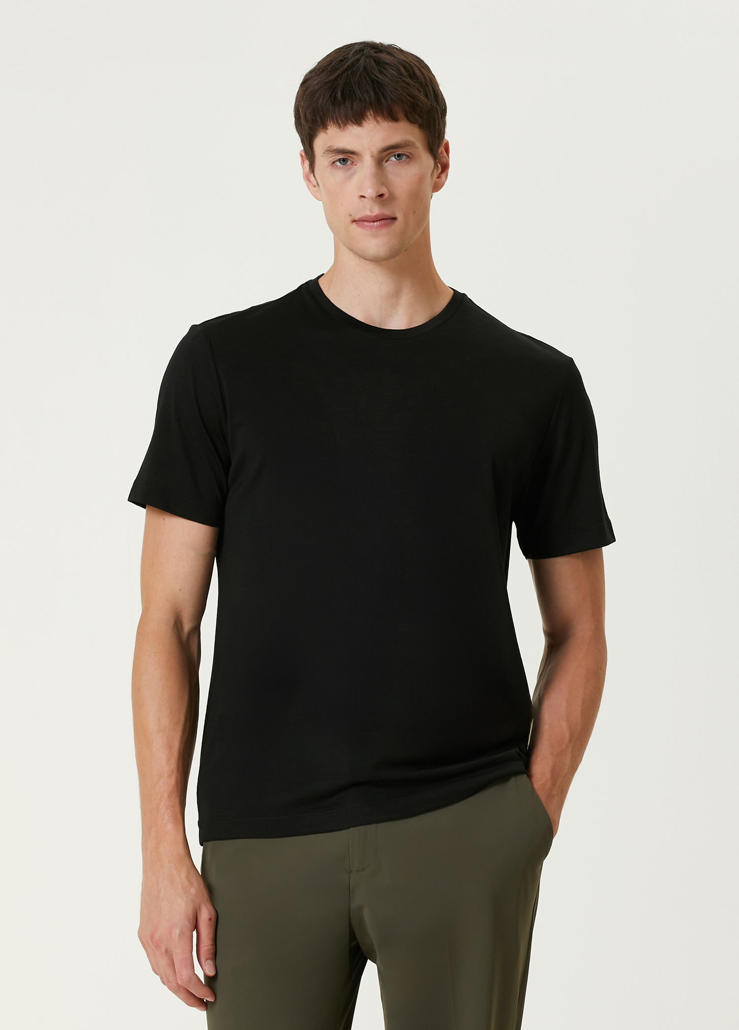 Siyah Yün Basic T-shirt