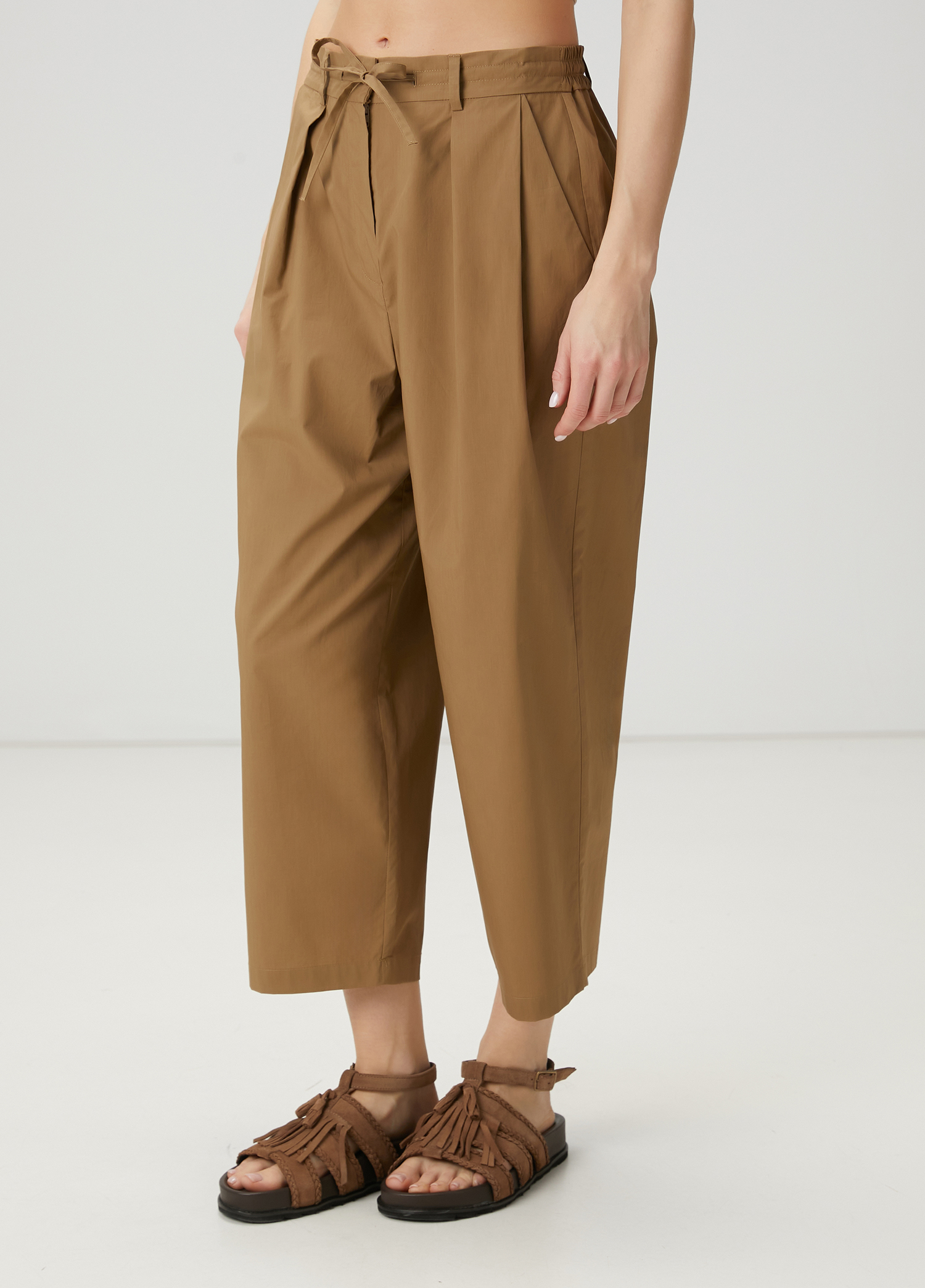 Haki Pile Detaylı Pantolon_2