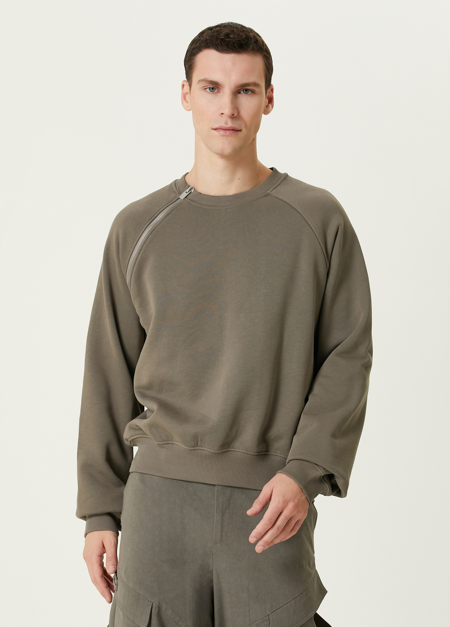 Gri Fermuar Detaylı Sweatshirt