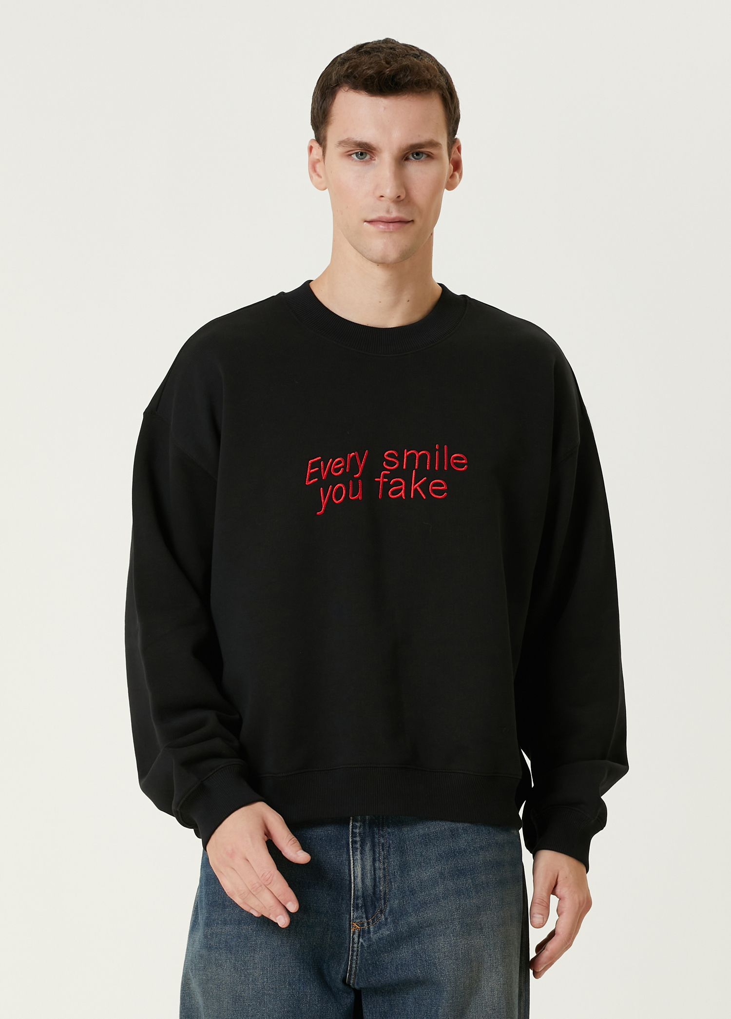 Siyah Slogan Nakışlı Sweatshirt