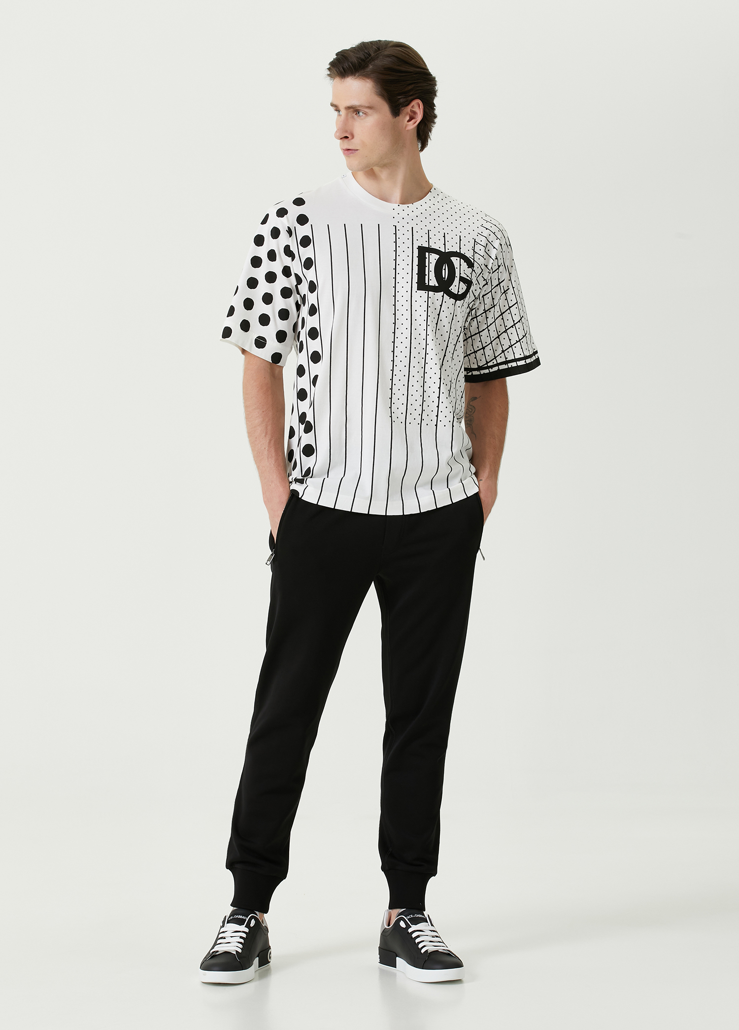 Beymen Siyah Logo Detaylı Jogger Eşofman Altı. 1 Beymen Siyah Logo Detaylı Jogger Eşofman Altı. 1